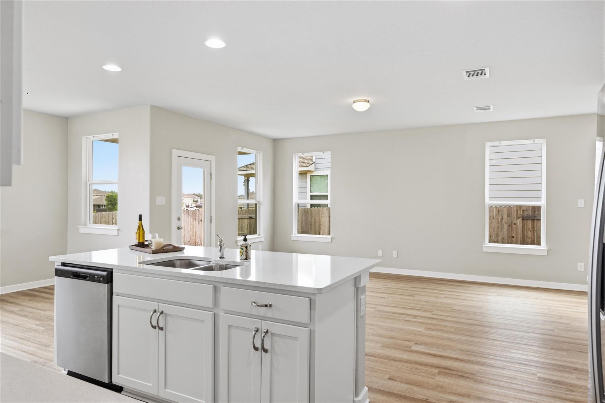 105 Tall Grass Dr, Georgetown, TX 78628