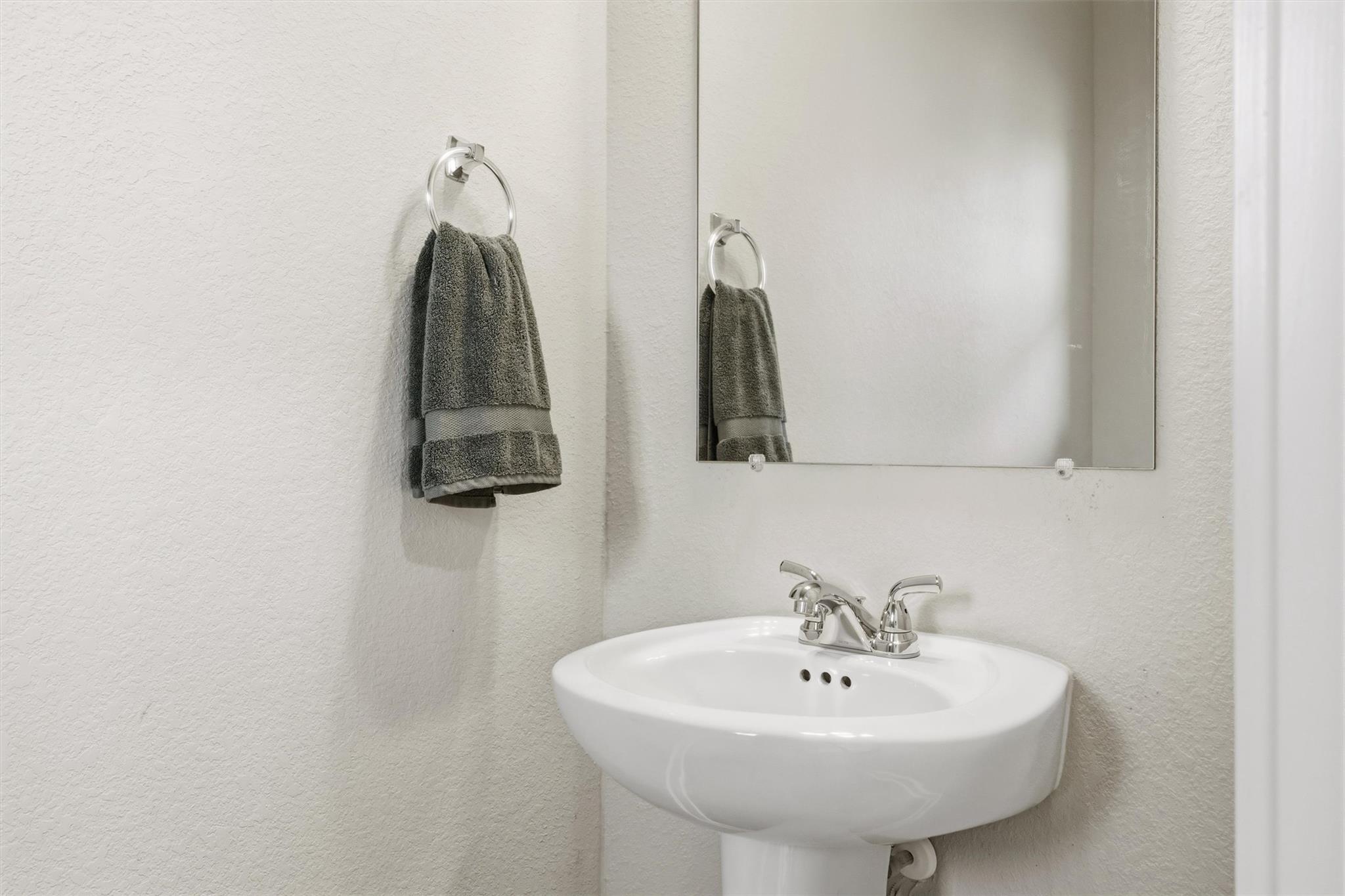 105 Tall Grass Dr, Georgetown, TX 78628