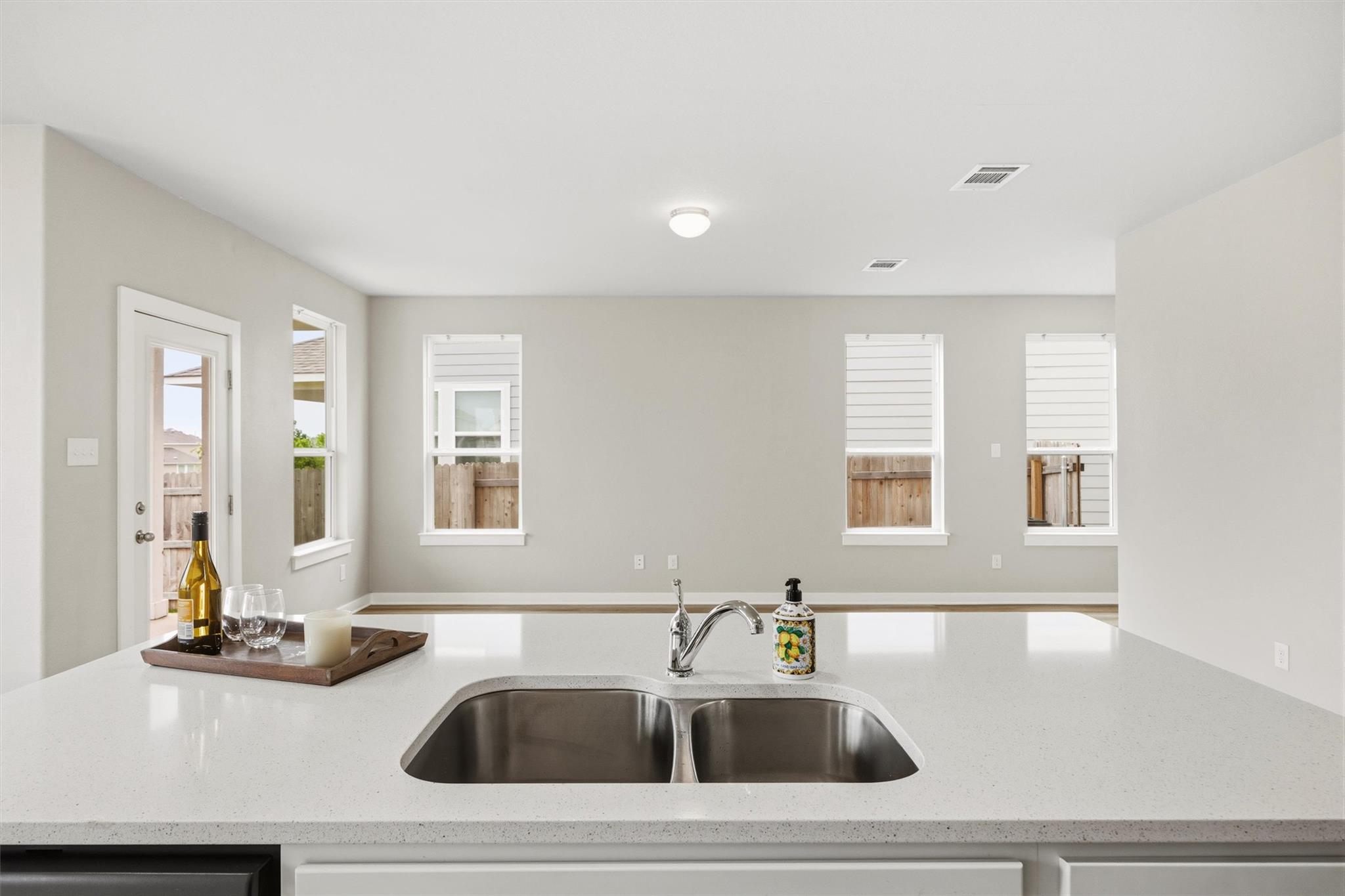 105 Tall Grass Dr, Georgetown, TX 78628