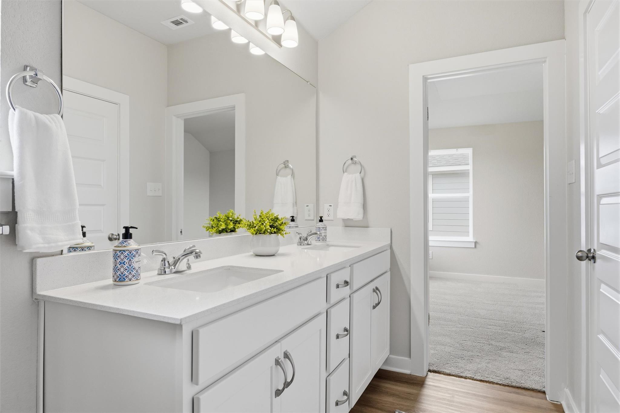 105 Tall Grass Dr, Georgetown, TX 78628