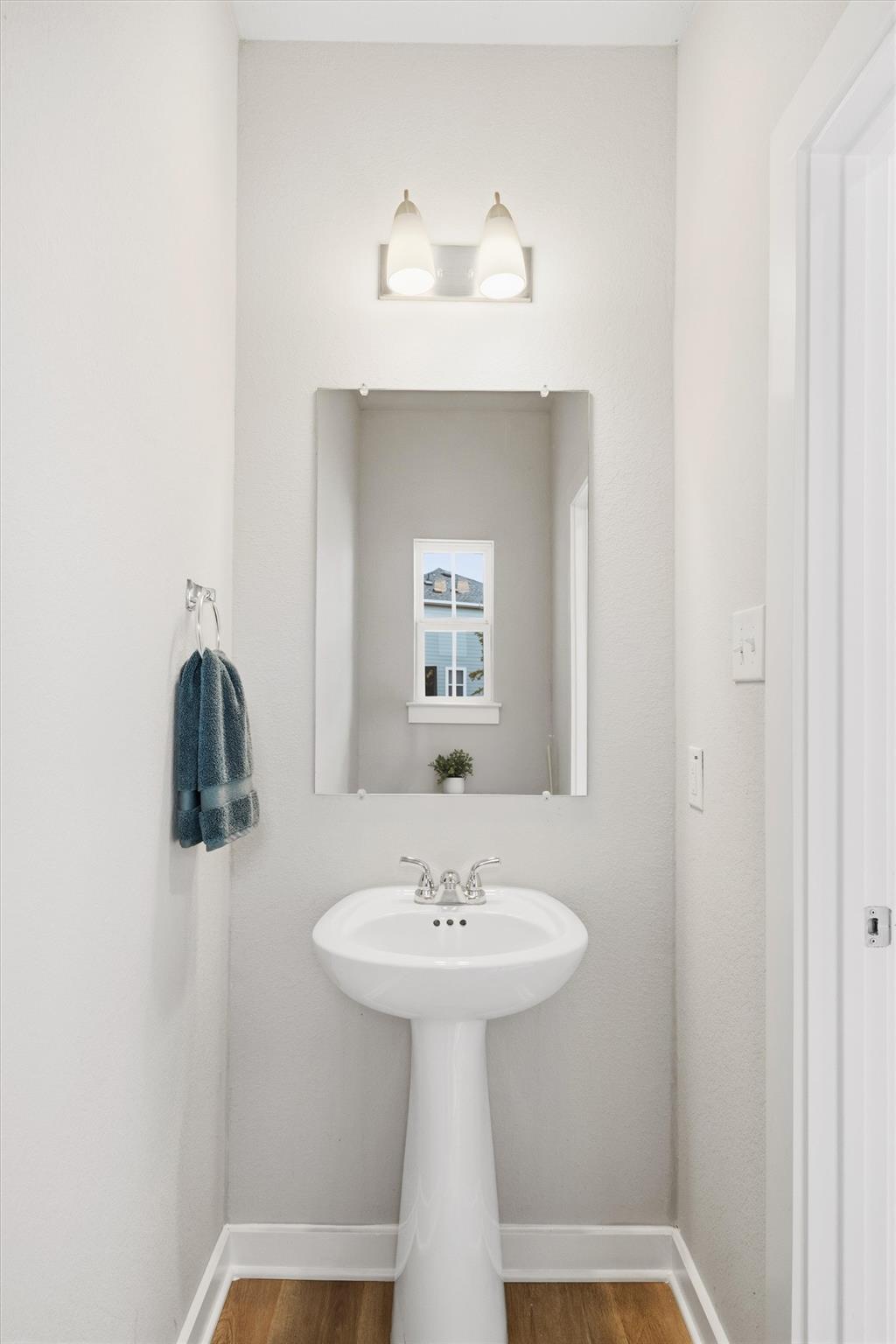 105 Tall Grass Dr, Georgetown, TX 78628