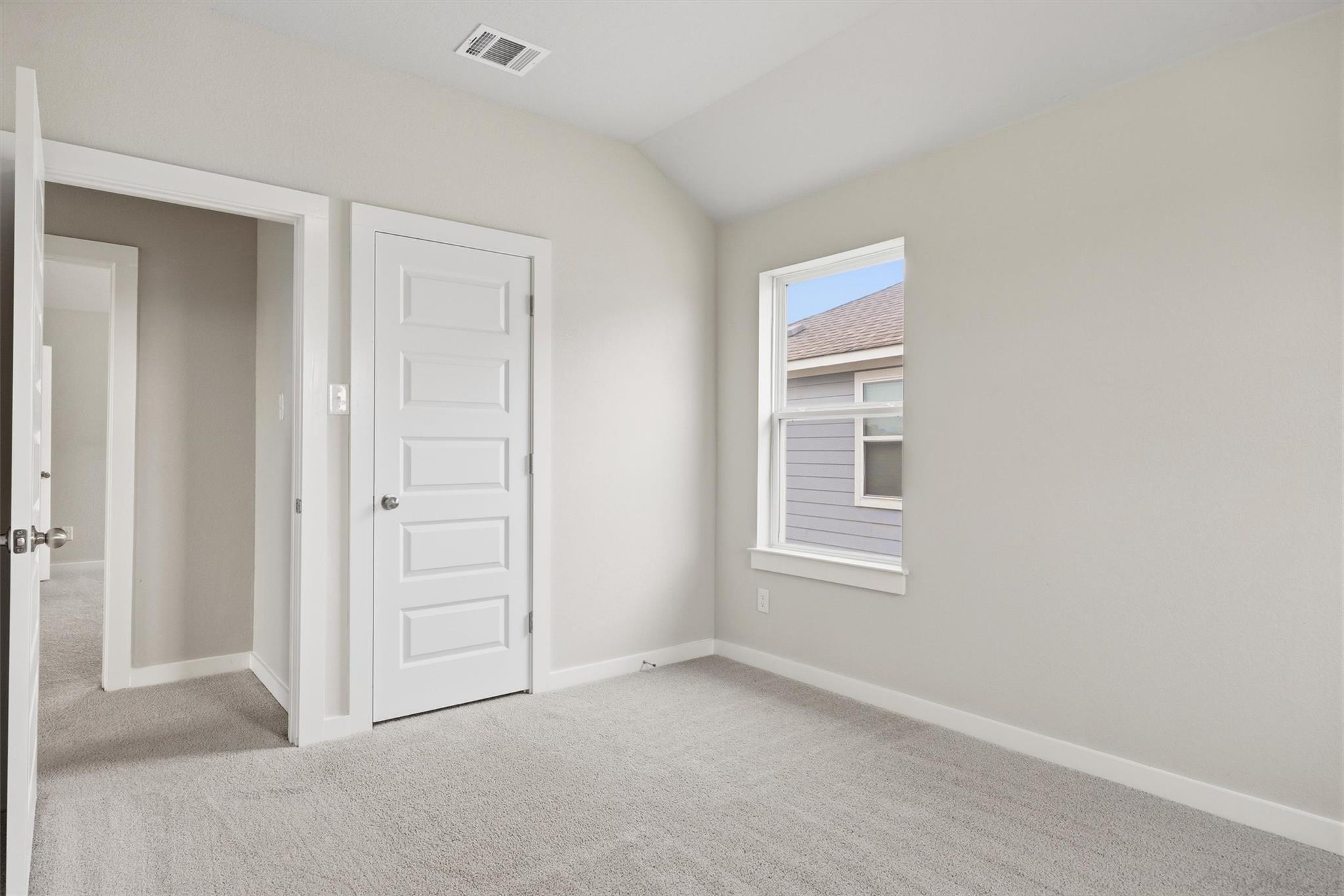 105 Tall Grass Dr, Georgetown, TX 78628