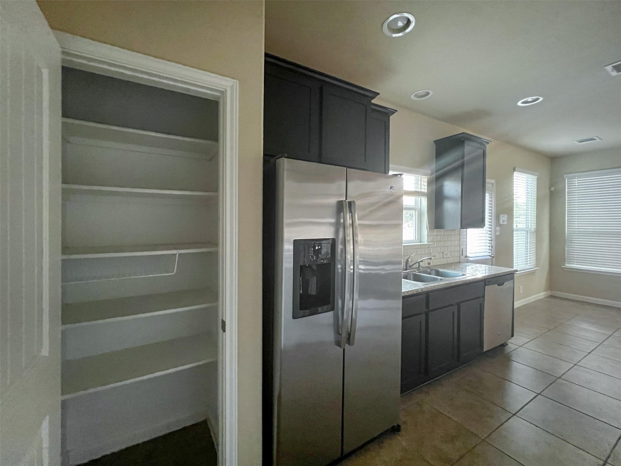 928 Lost Pines Ln, Cedar Park, TX 78613