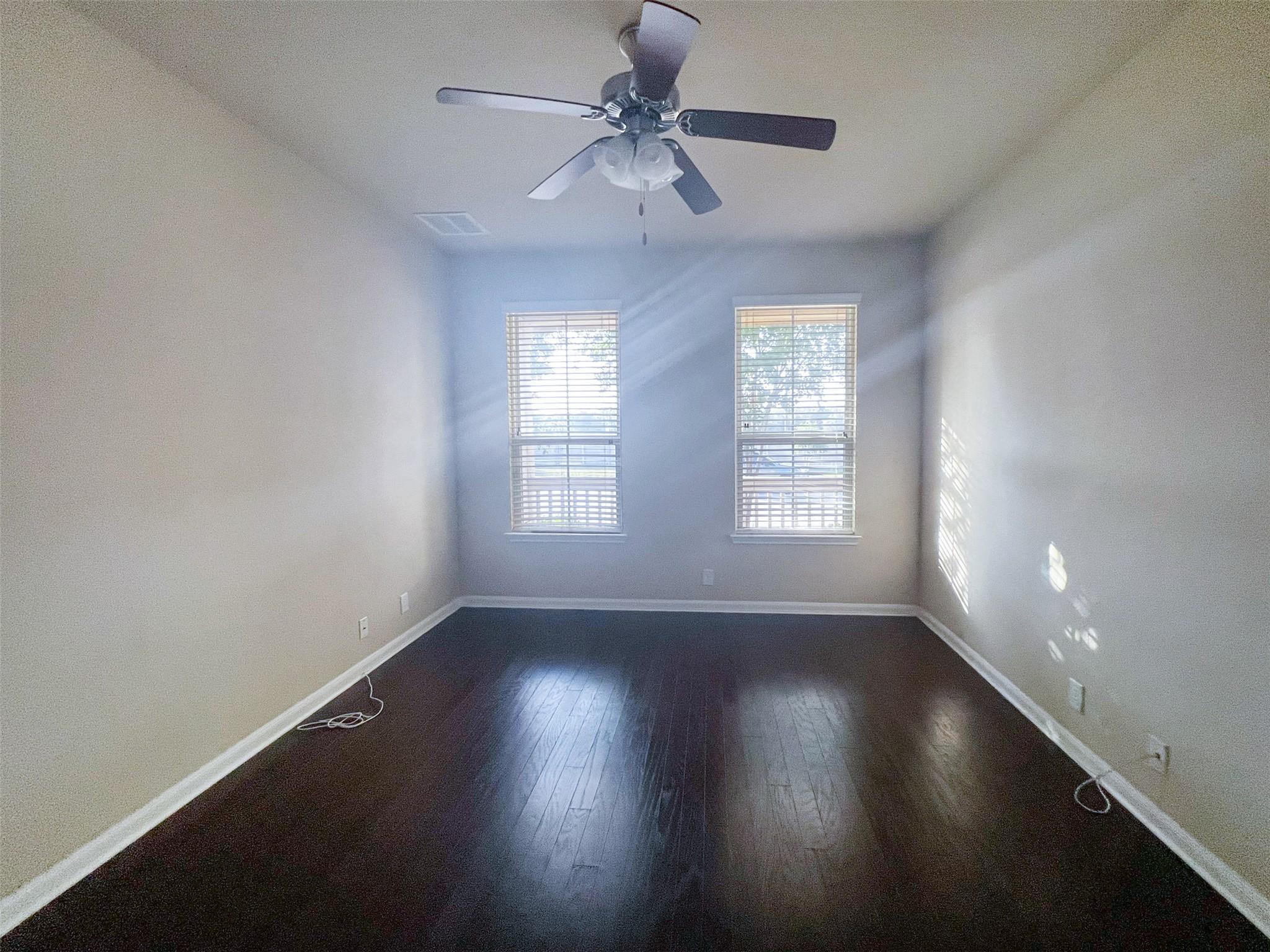 928 Lost Pines Ln, Cedar Park, TX 78613