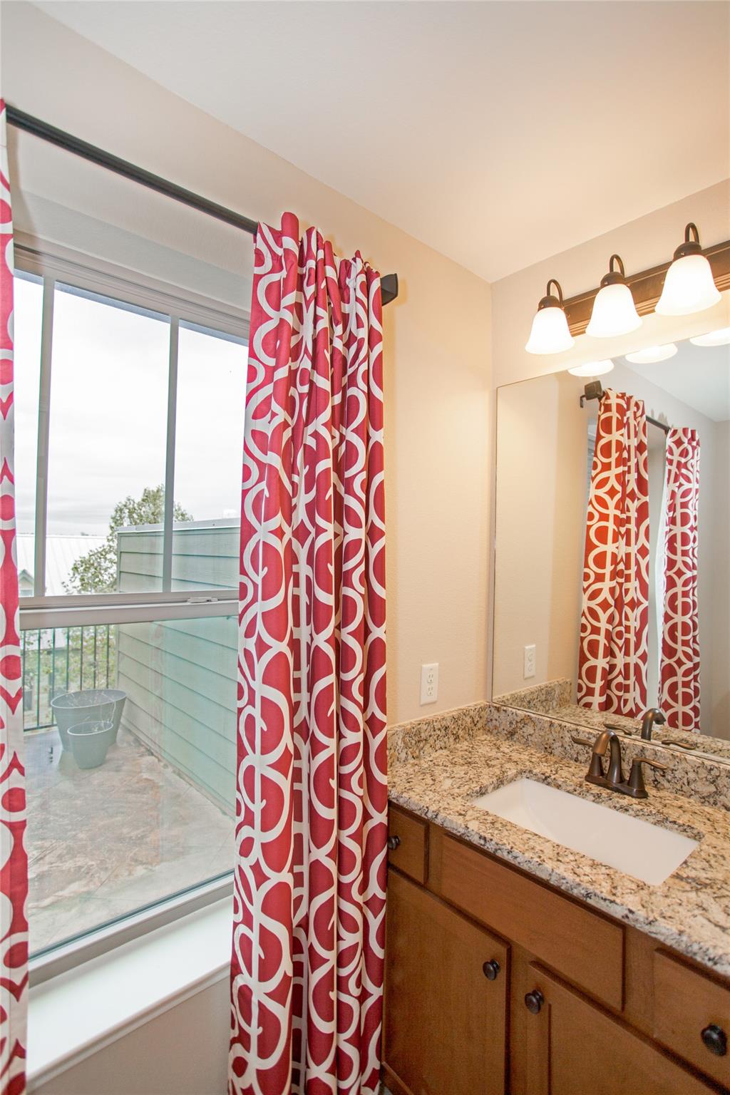 224 Adams St, Georgetown, TX 78628