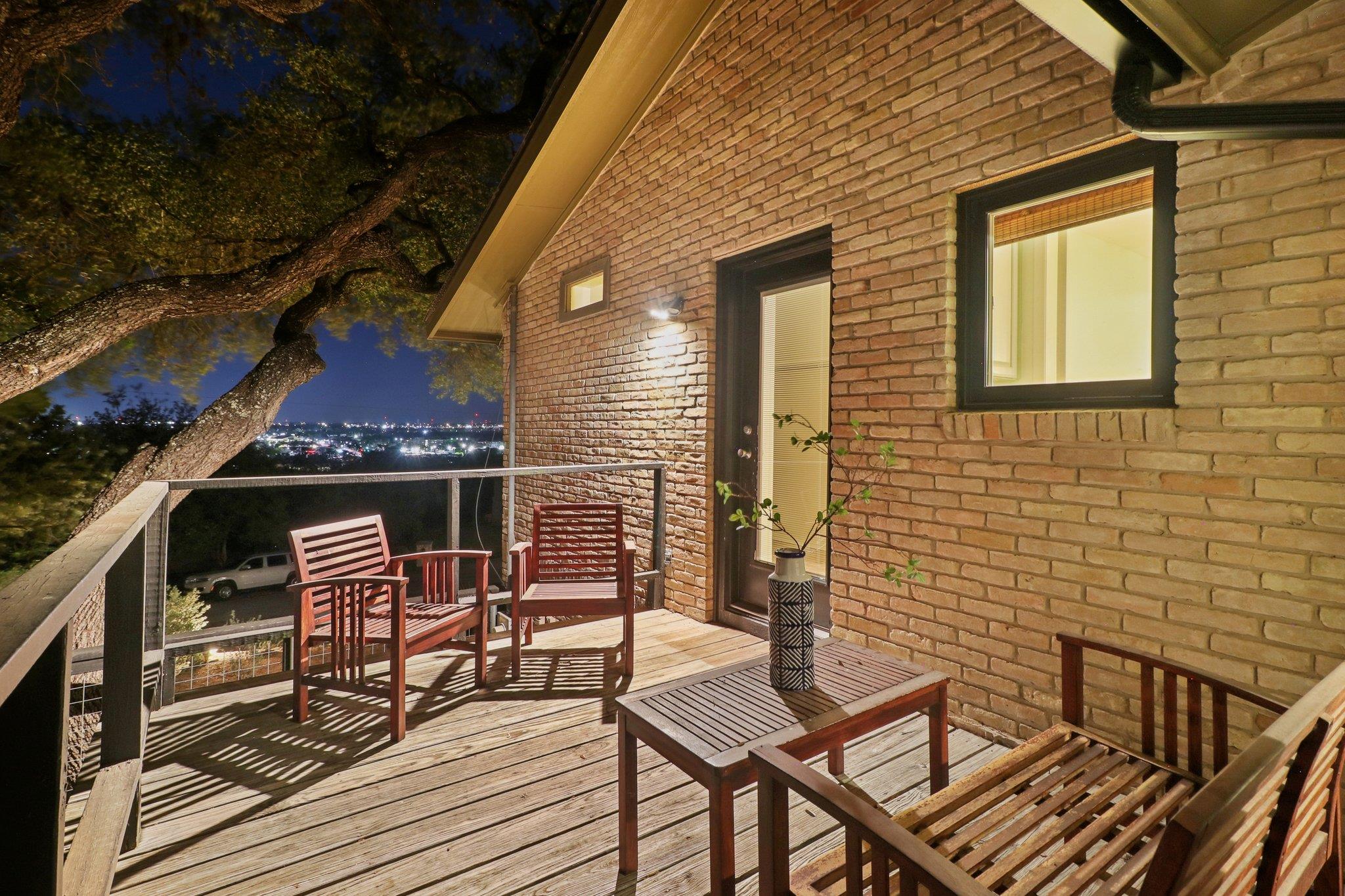 714 Starcrest Dr, New Braunfels, TX 78130