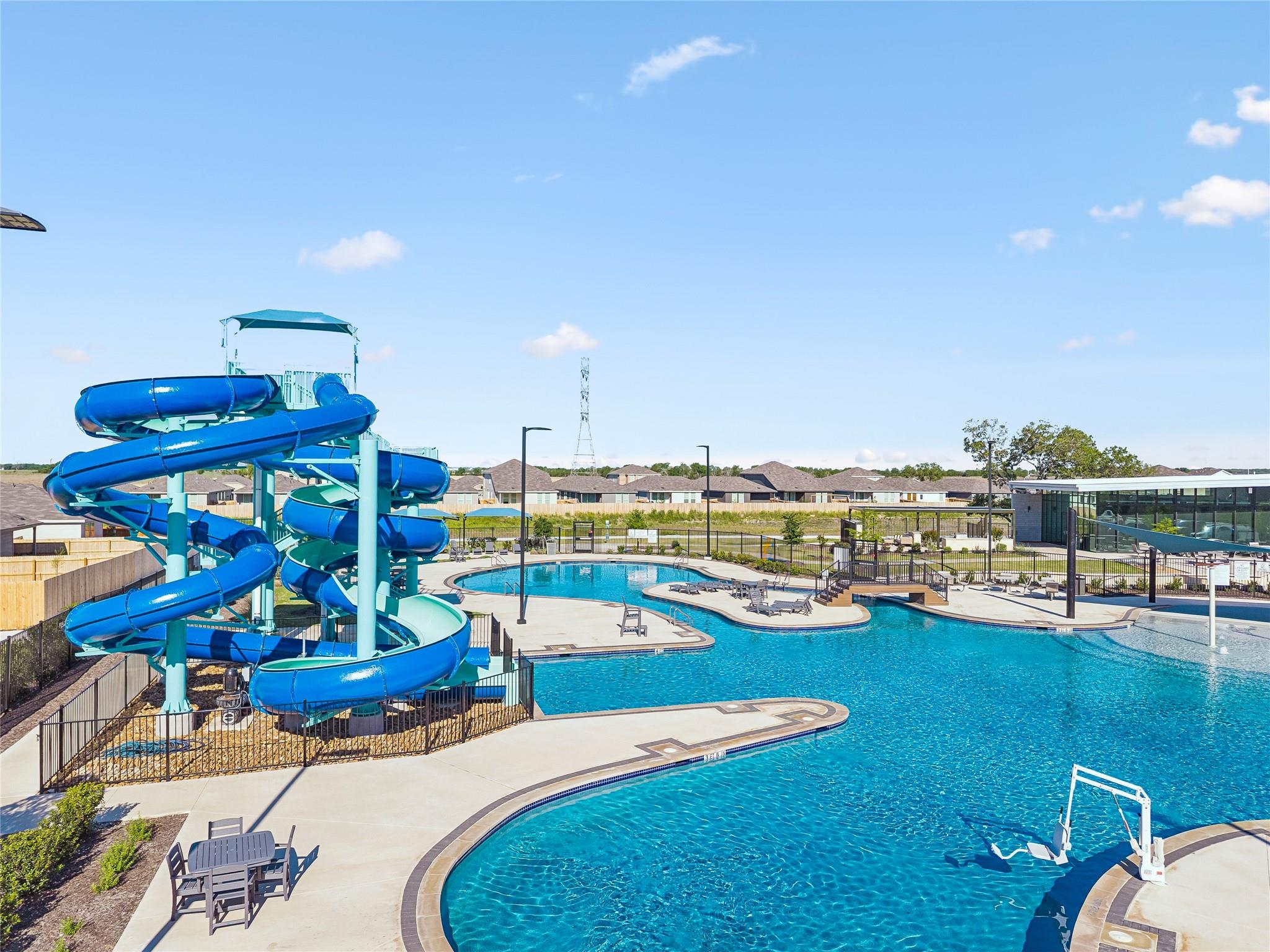 5801 Musquiz Rdg, Seguin, TX 78155