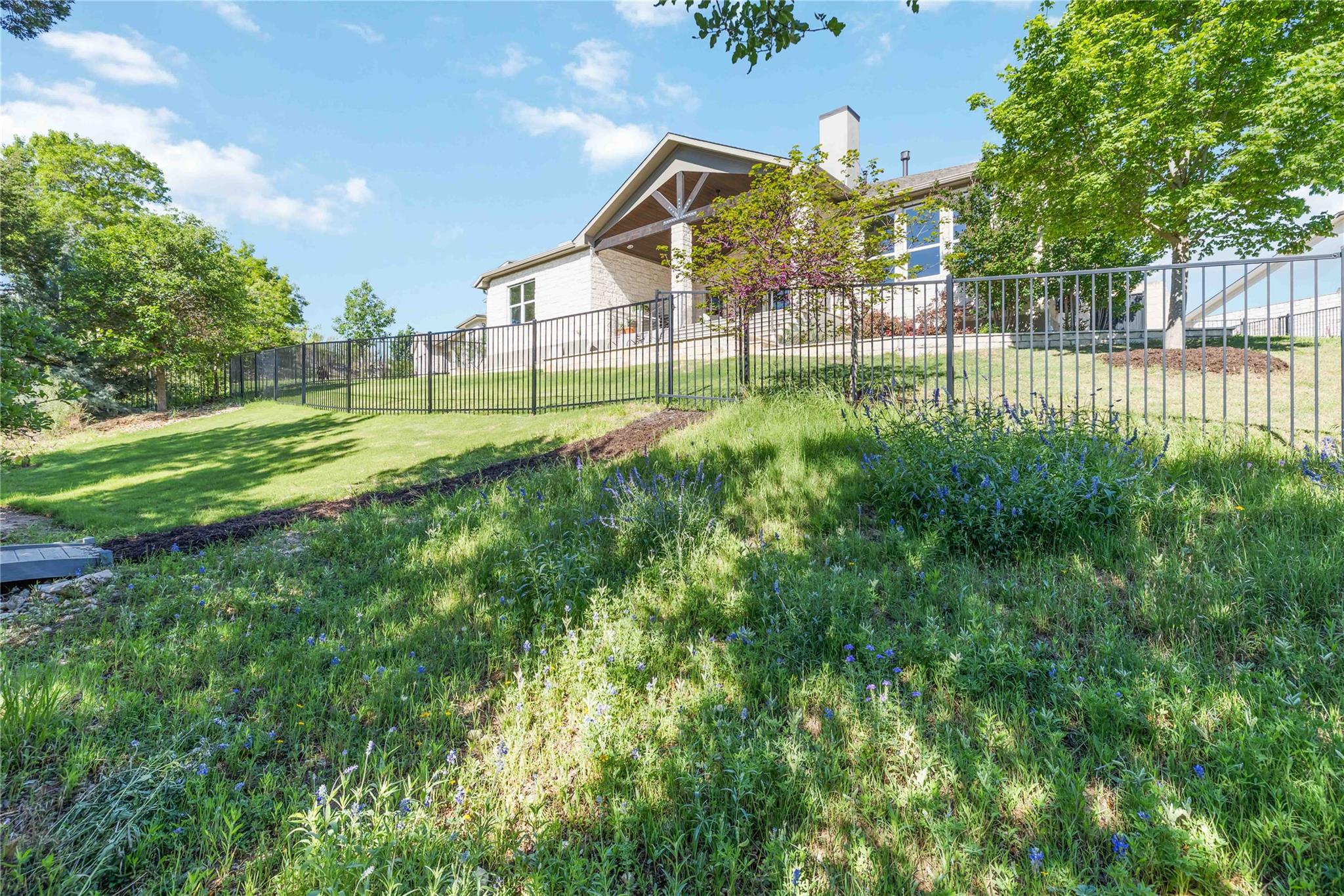 237 Abbeyville Walk, Austin, TX 78738