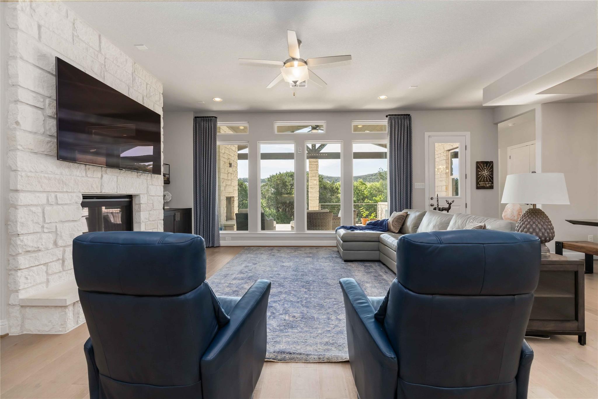 237 Abbeyville Walk, Austin, TX 78738