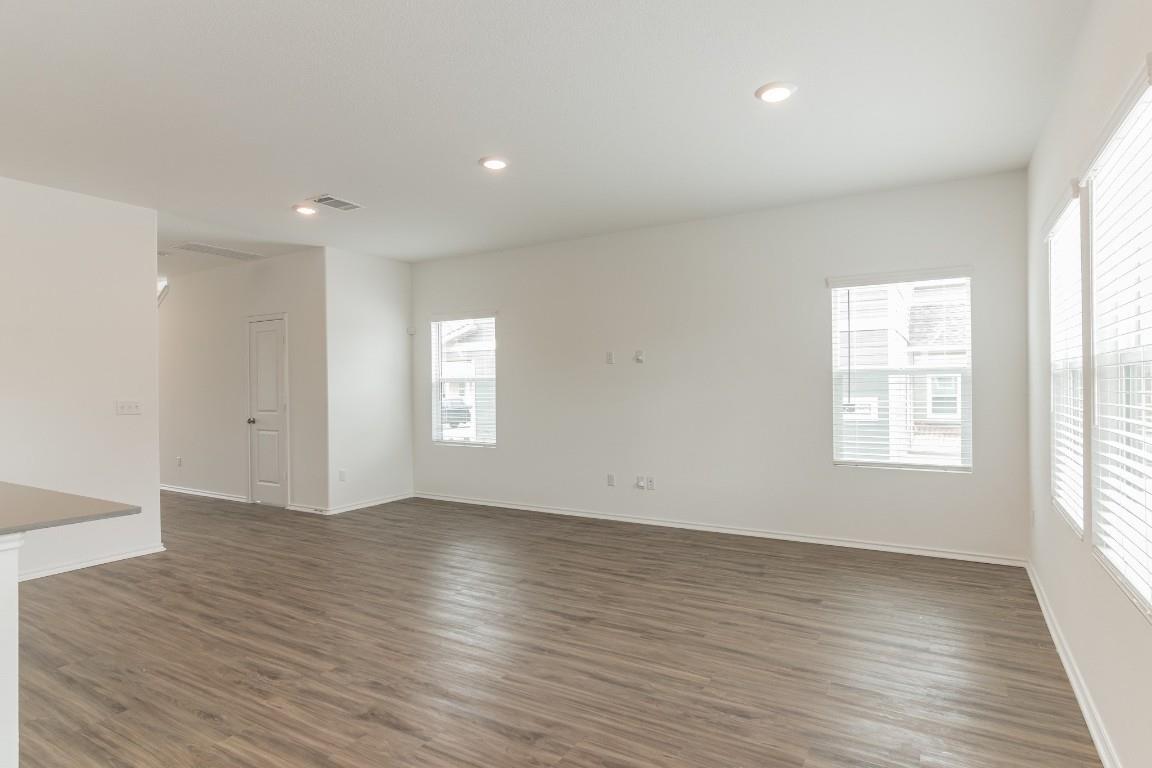 231 Rioja, Kyle, TX 78640