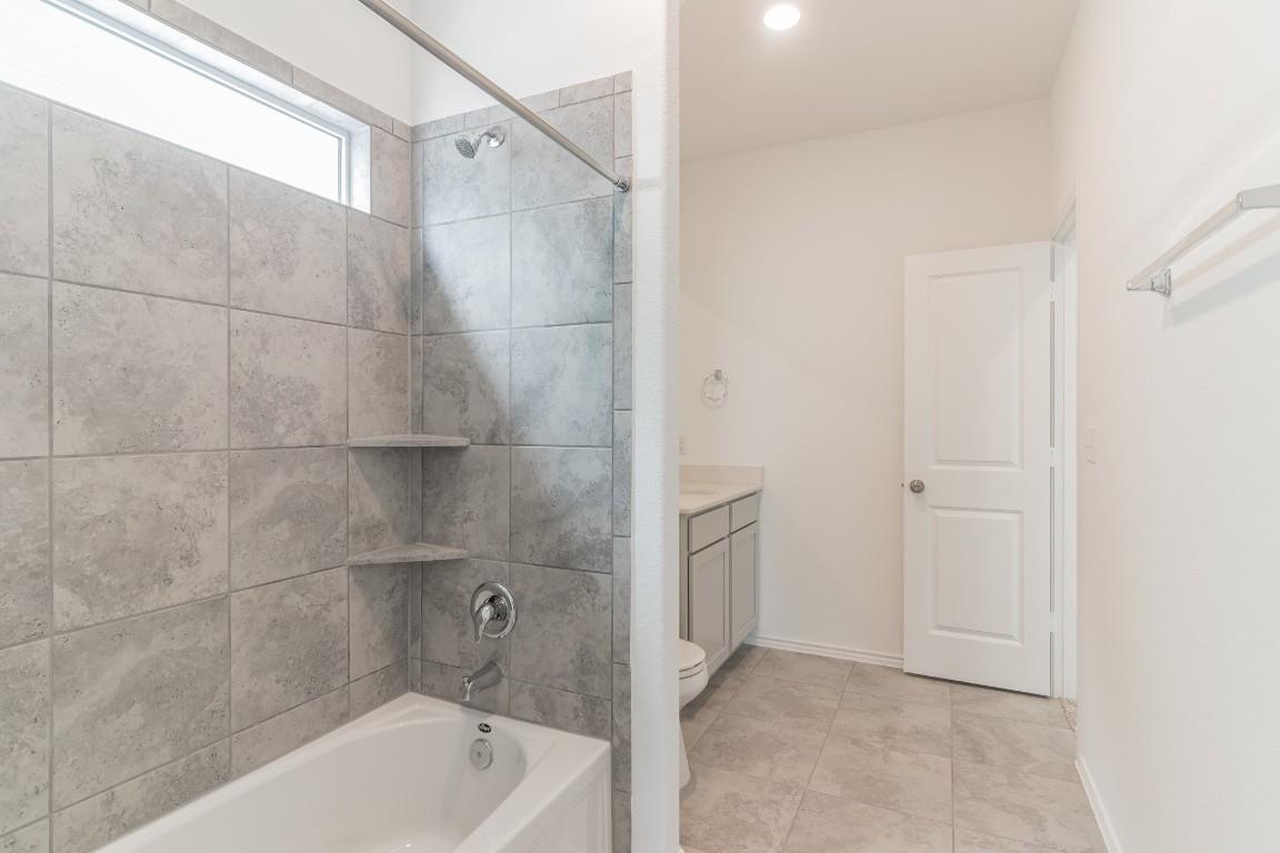 231 Rioja, Kyle, TX 78640