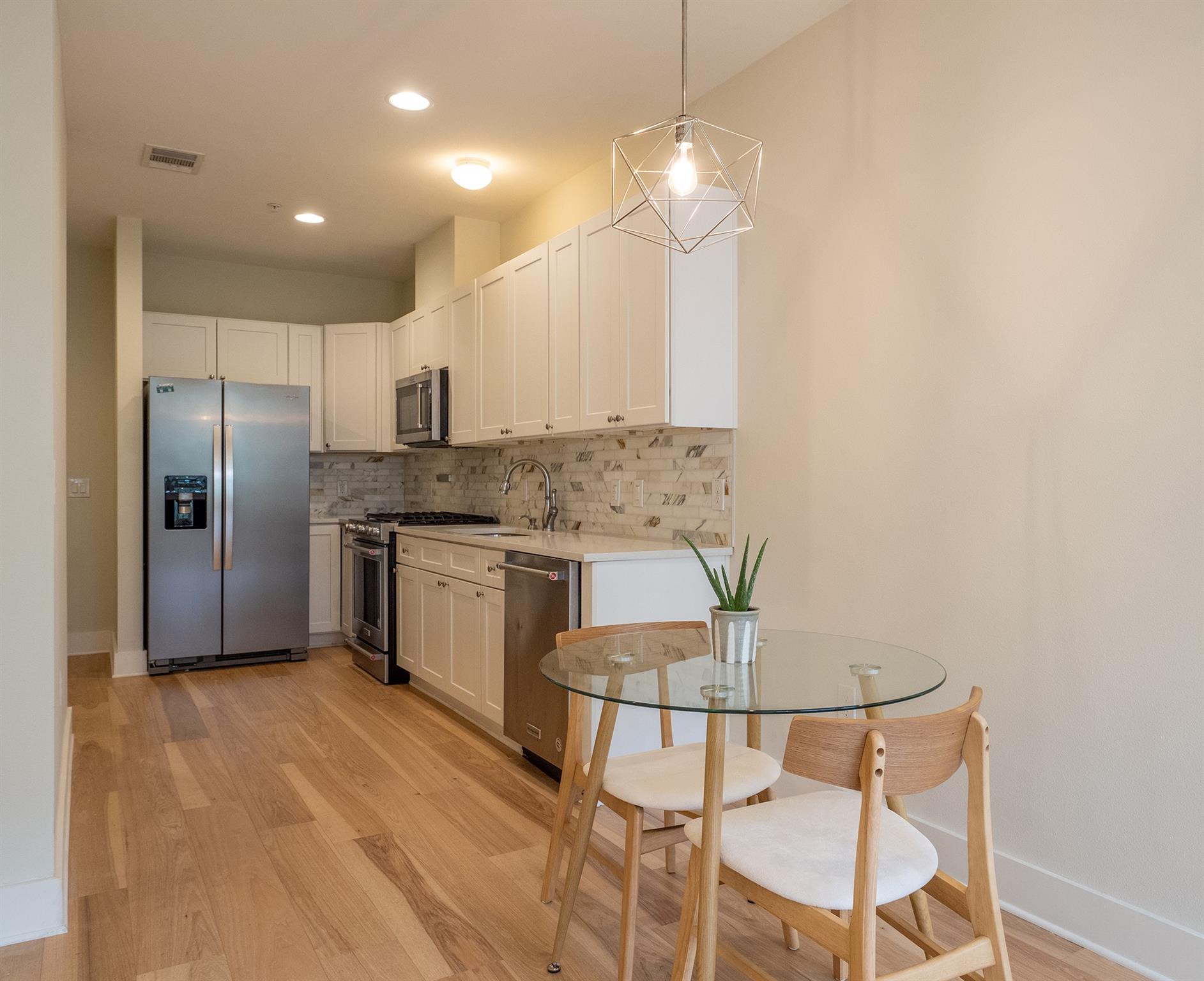 908 Nueces St # 11, Austin, TX 78701