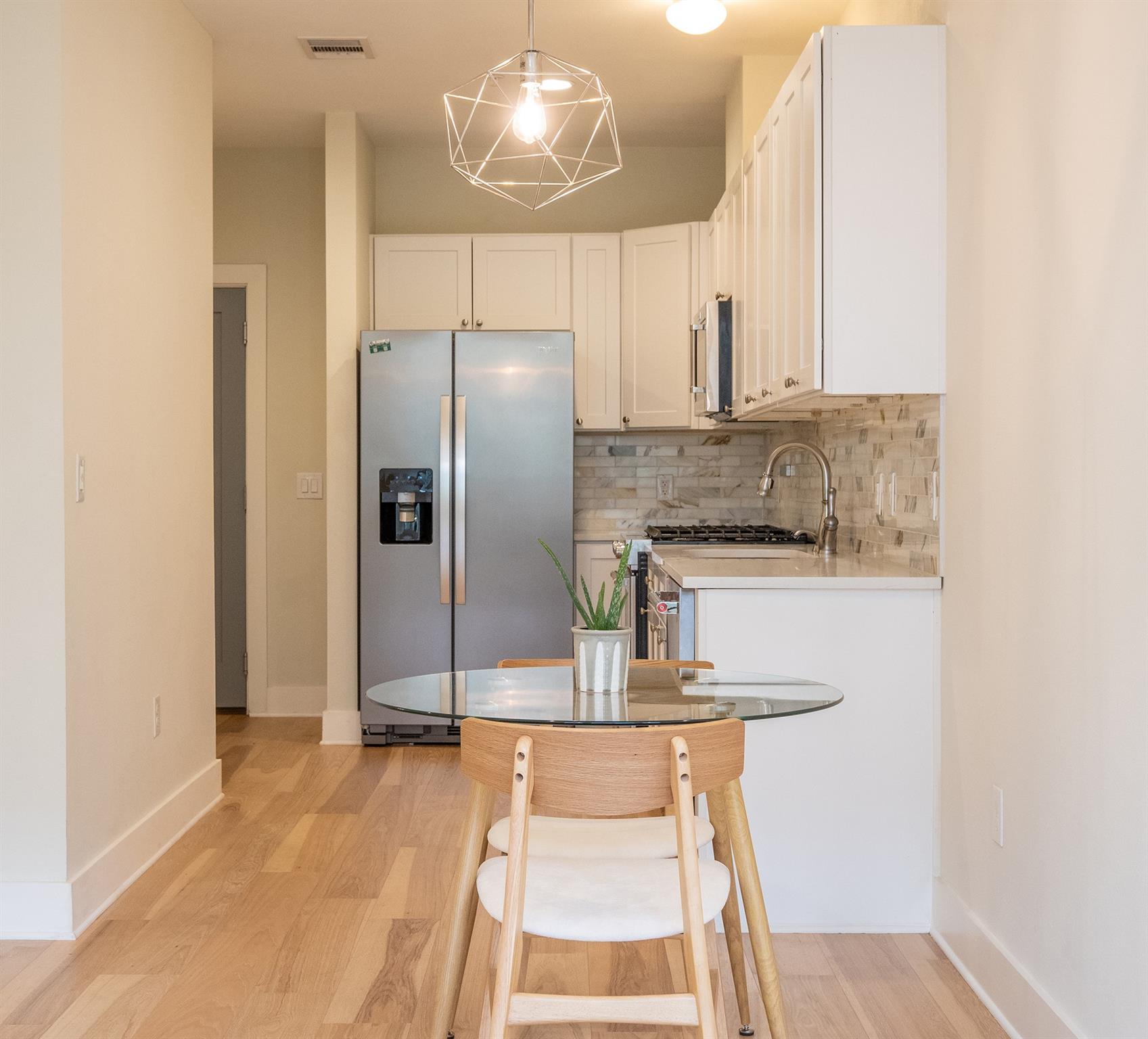 908 Nueces St # 11, Austin, TX 78701