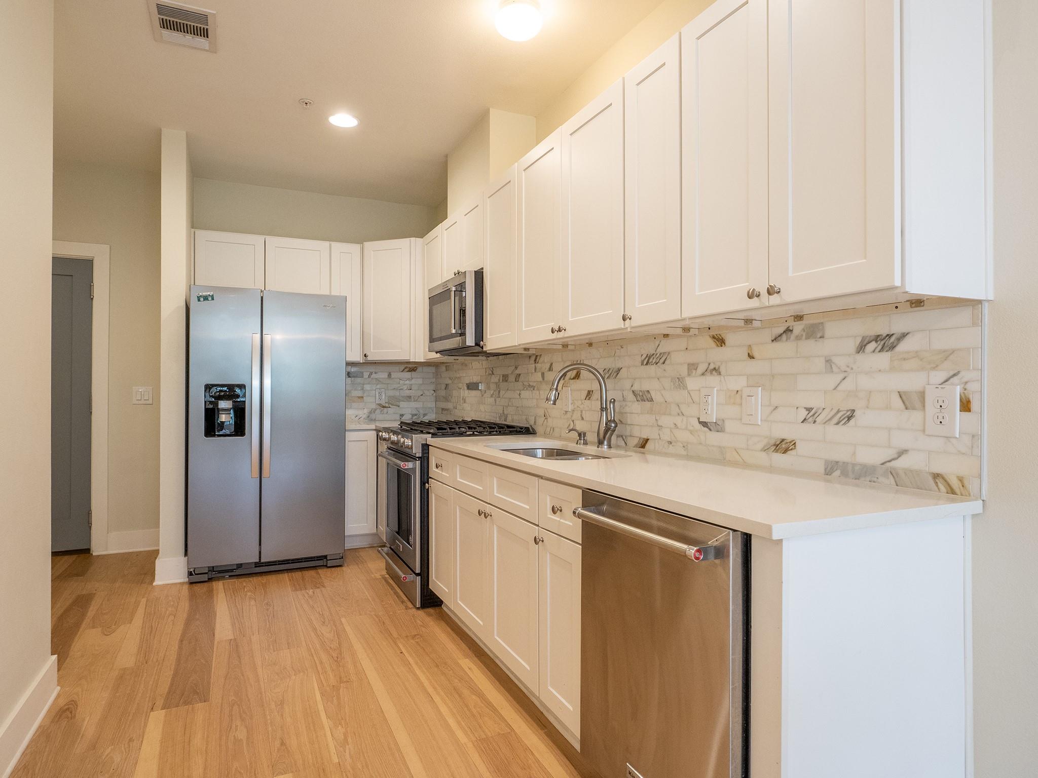 908 Nueces St # 11, Austin, TX 78701