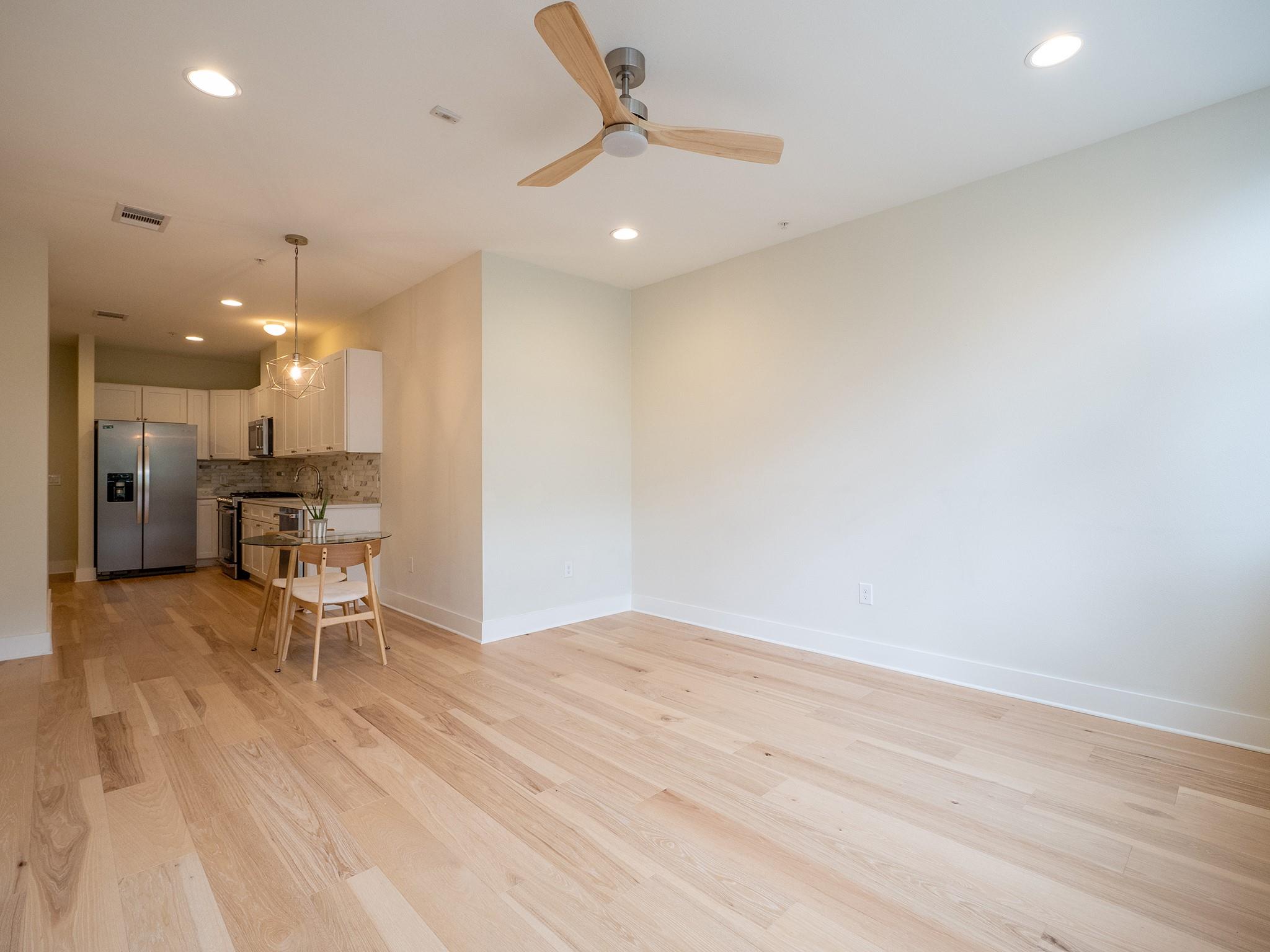 908 Nueces St # 11, Austin, TX 78701