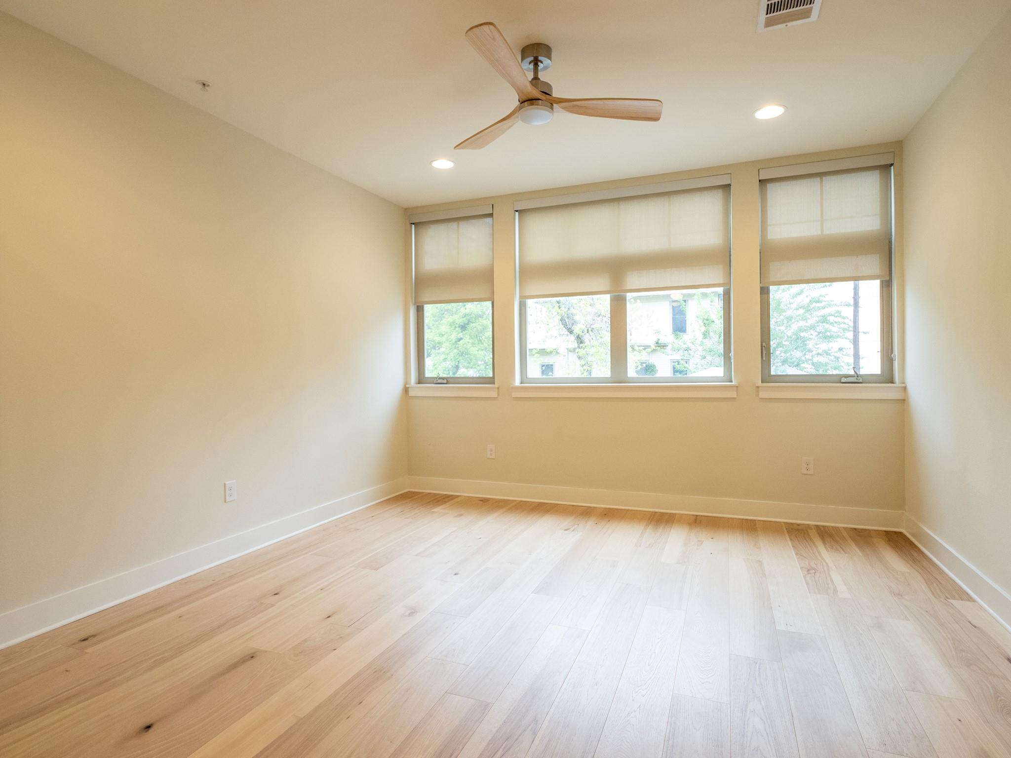 908 Nueces St # 11, Austin, TX 78701