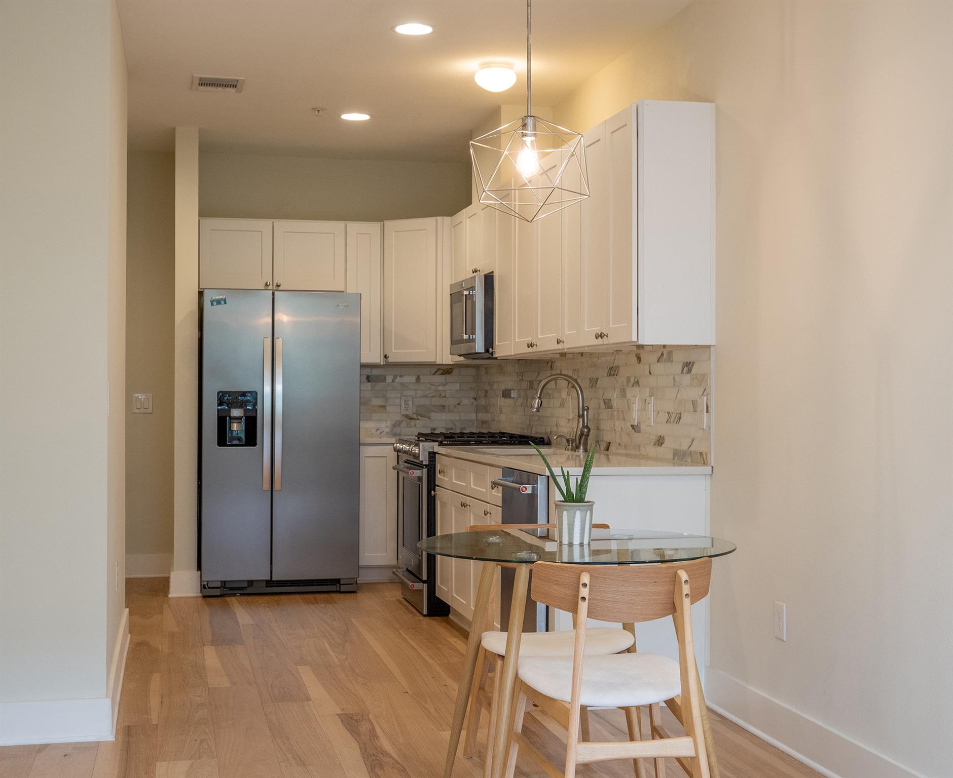 908 Nueces St # 11, Austin, TX 78701