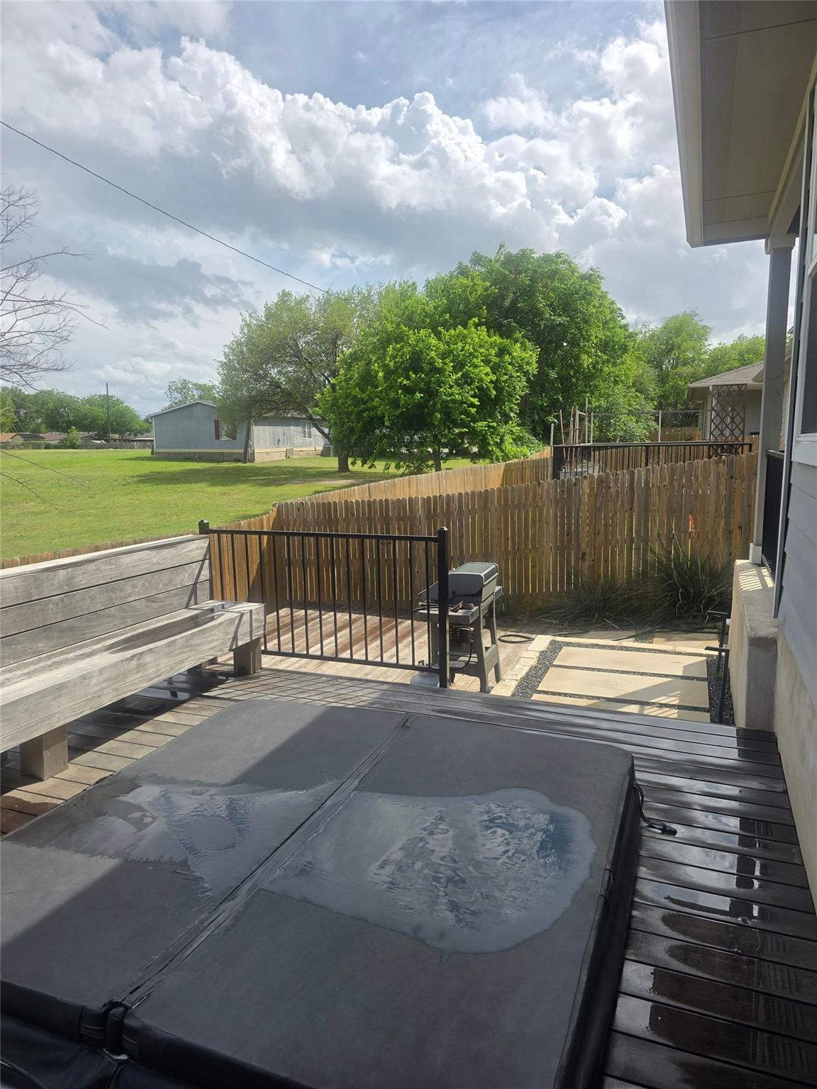 7517 Smallwood Dr, Austin, TX 78724