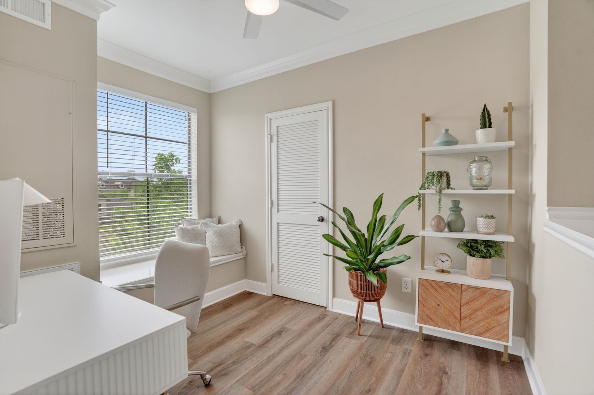 7701 Rialto Blvd # 45, Austin, TX 78735