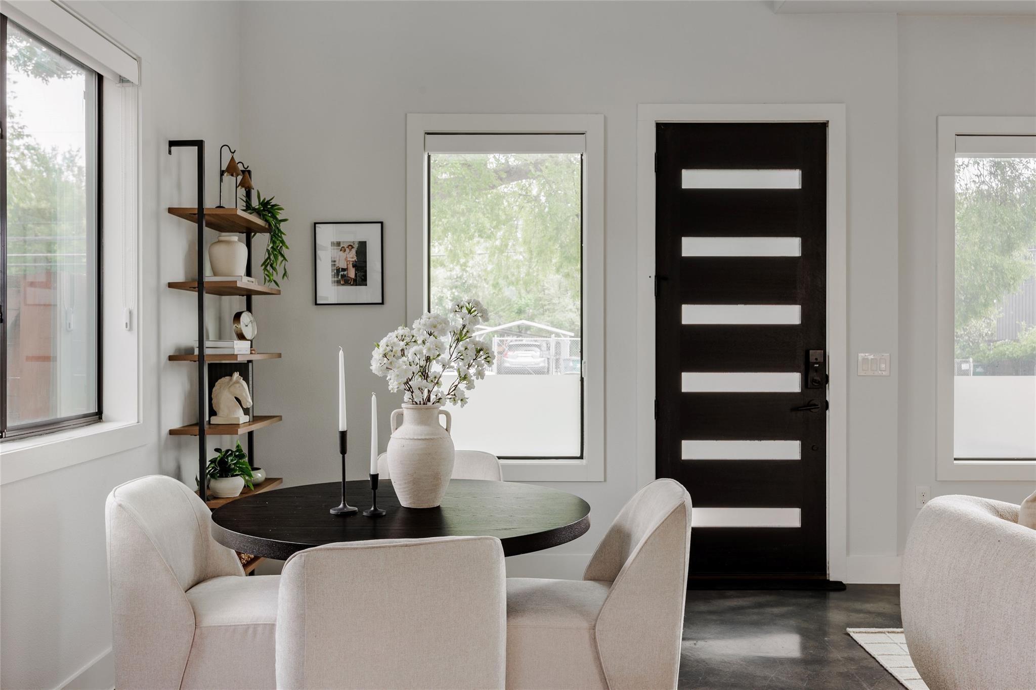 1102 Tillery St # 1, Austin, TX 78702