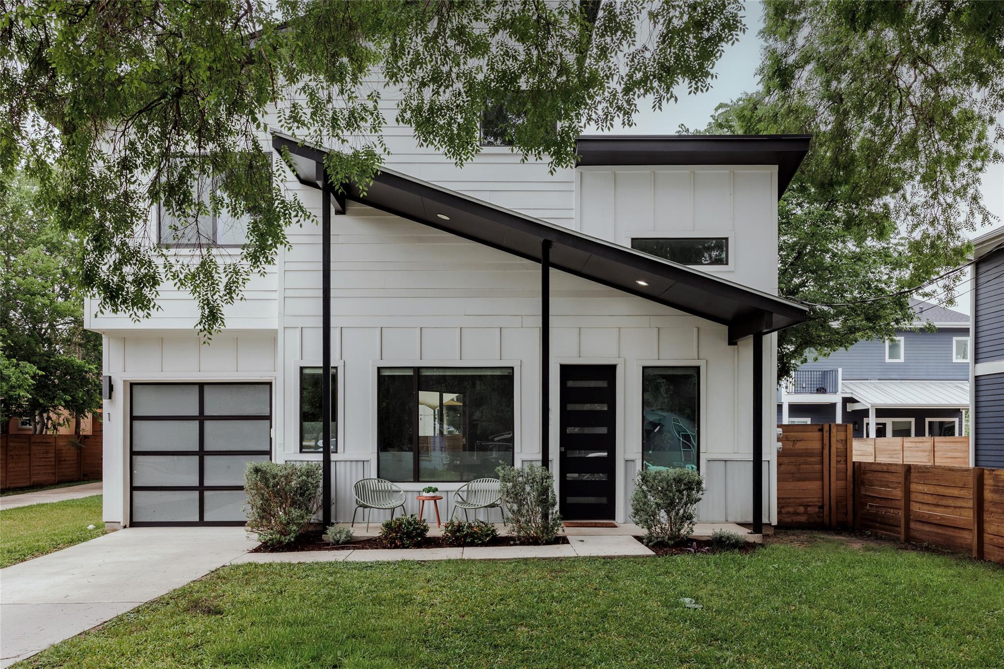 1102 Tillery St # 1, Austin, TX 78702