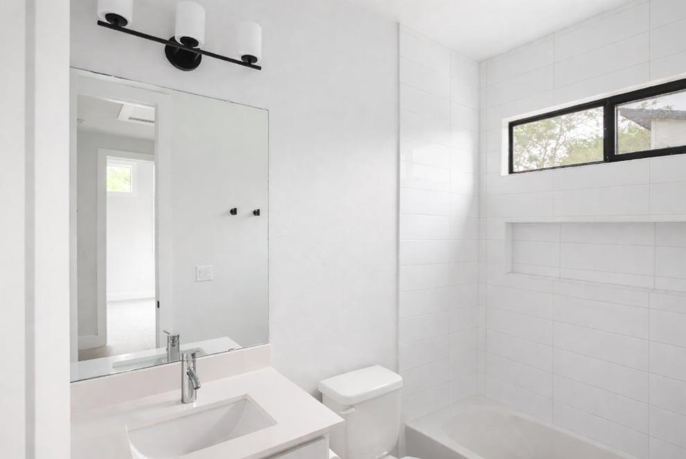 1102 Tillery St # 1, Austin, TX 78702