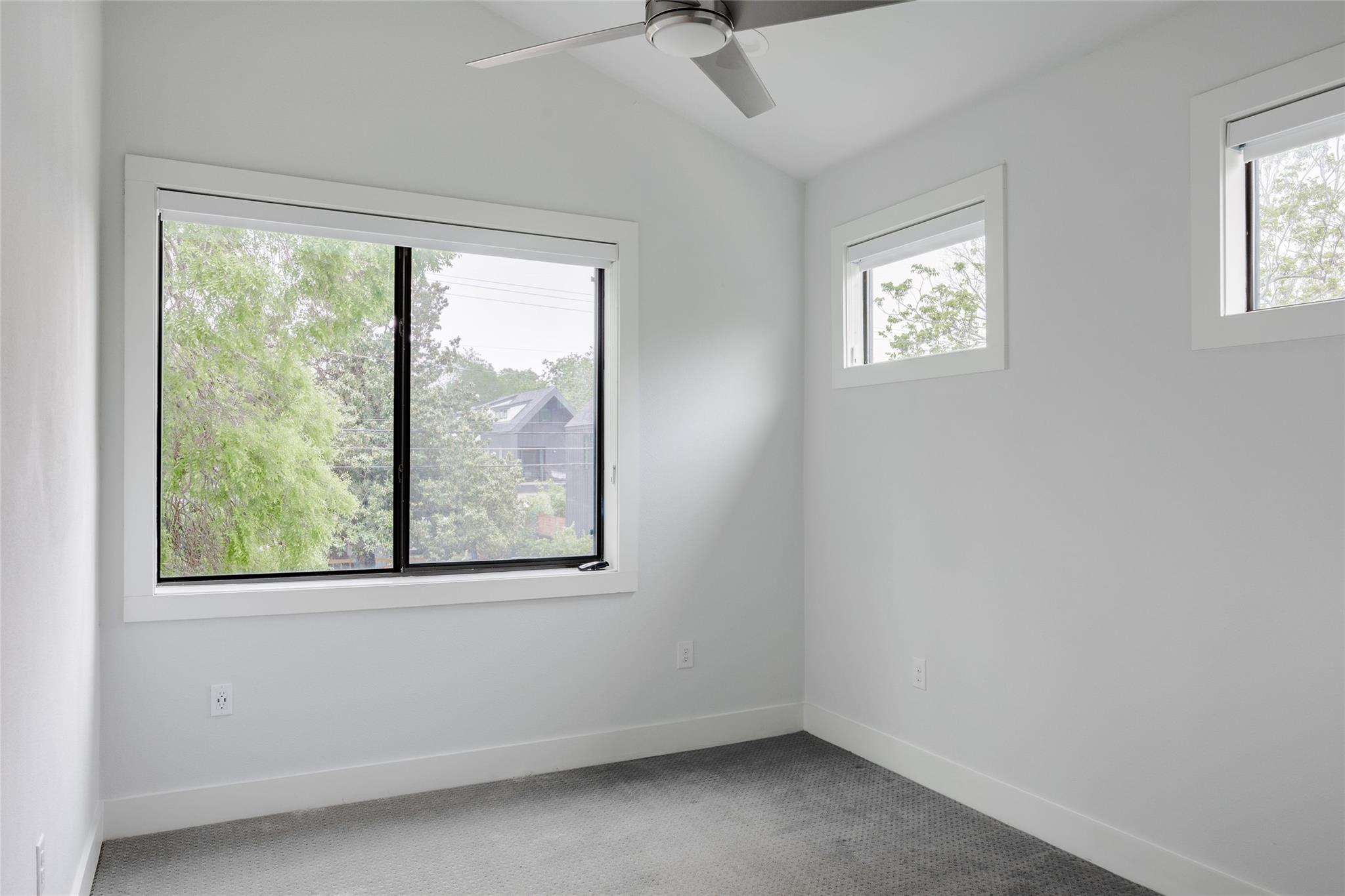 1102 Tillery St # 1, Austin, TX 78702