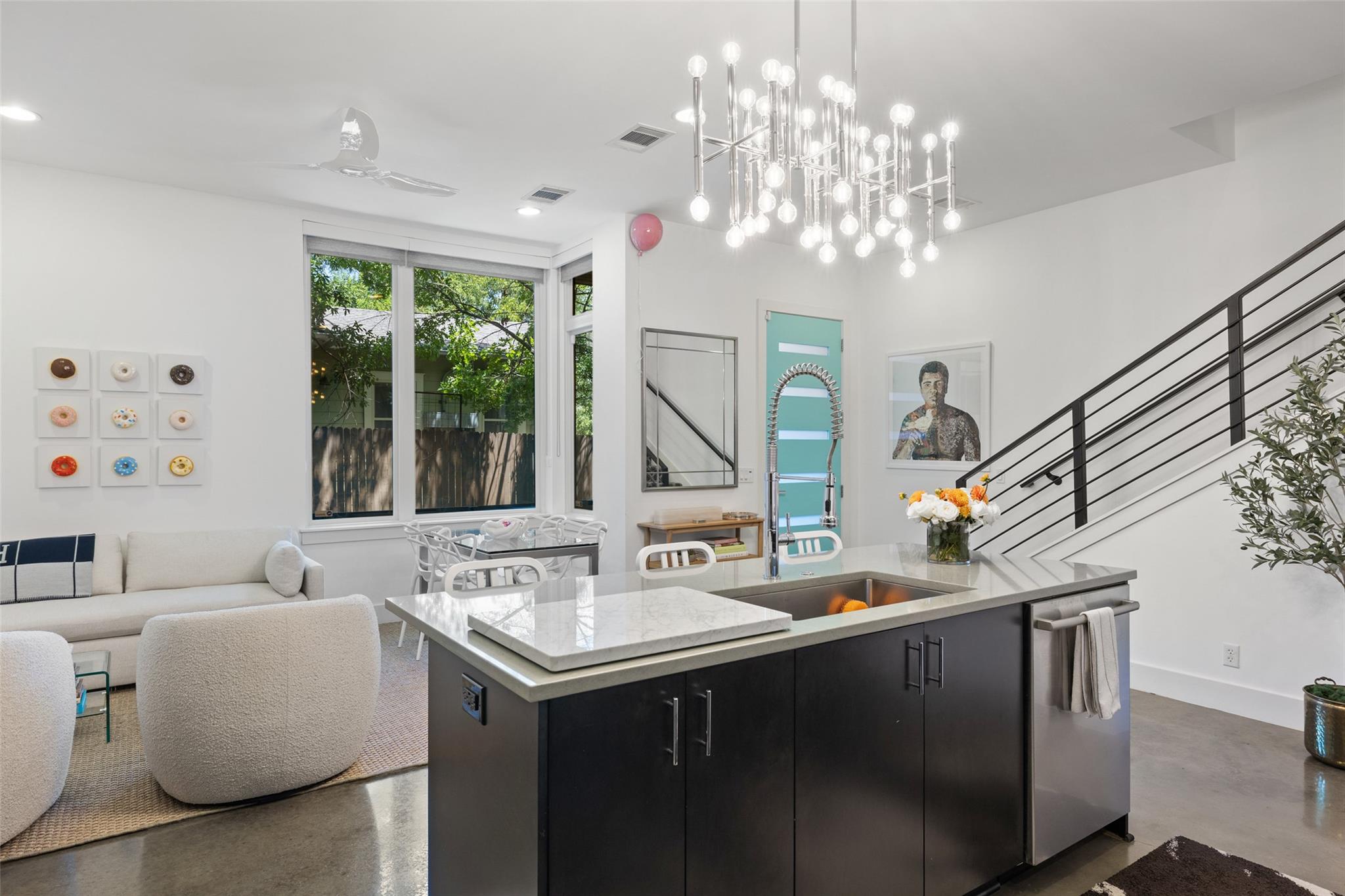 2118 Brackenridge St # 5, Austin, TX 78704