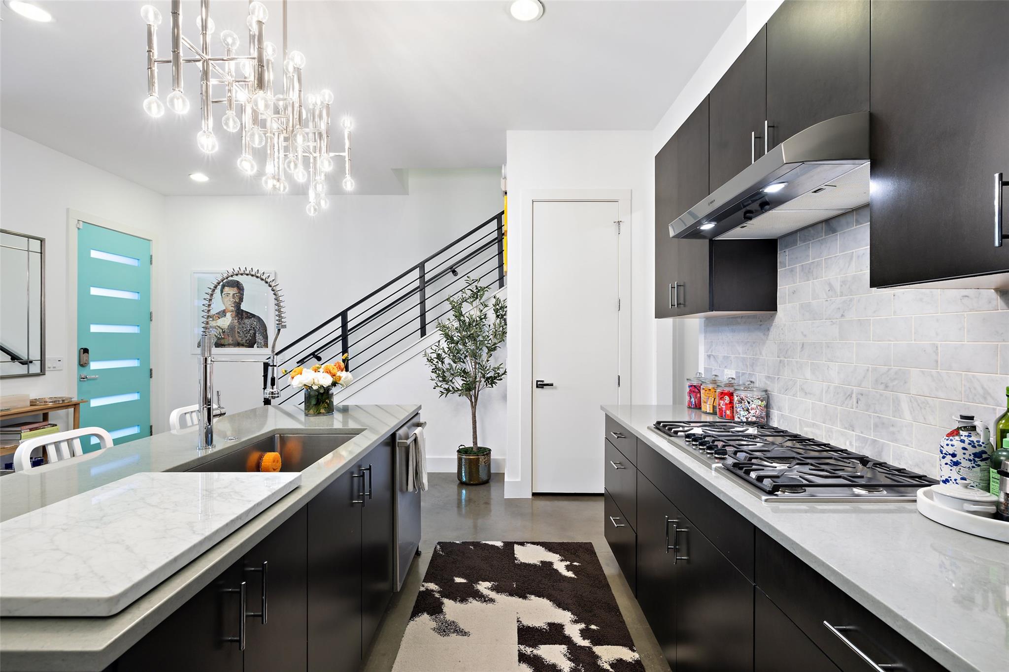 2118 Brackenridge St # 5, Austin, TX 78704