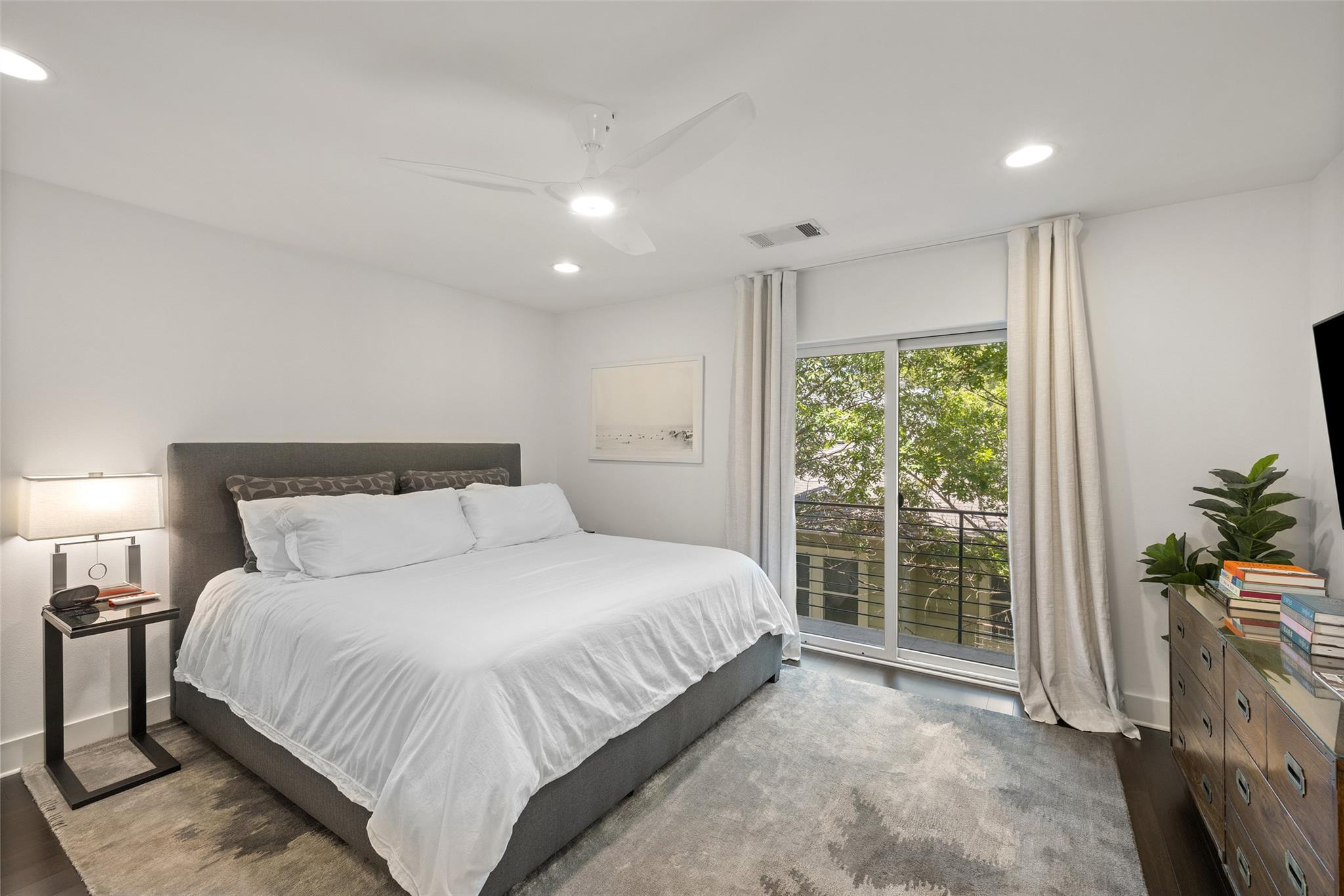 2118 Brackenridge St # 5, Austin, TX 78704