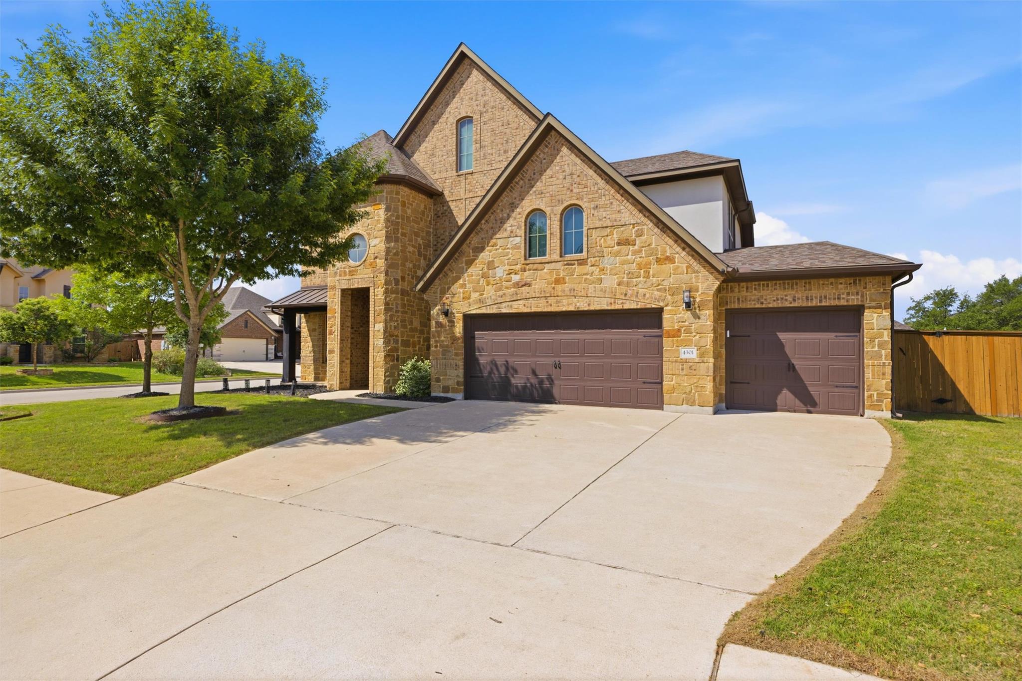 4301 Big Tree Trl, Leander, TX 78641