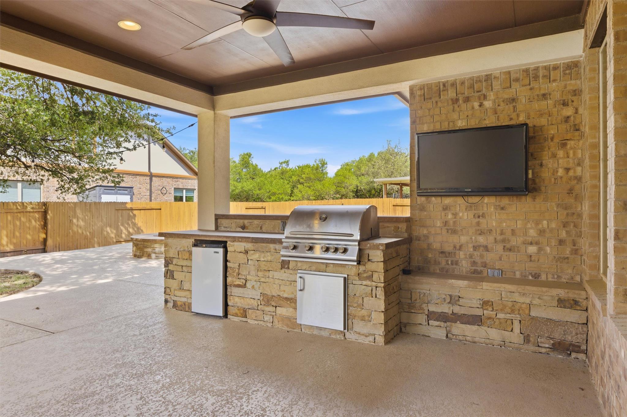 4301 Big Tree Trl, Leander, TX 78641