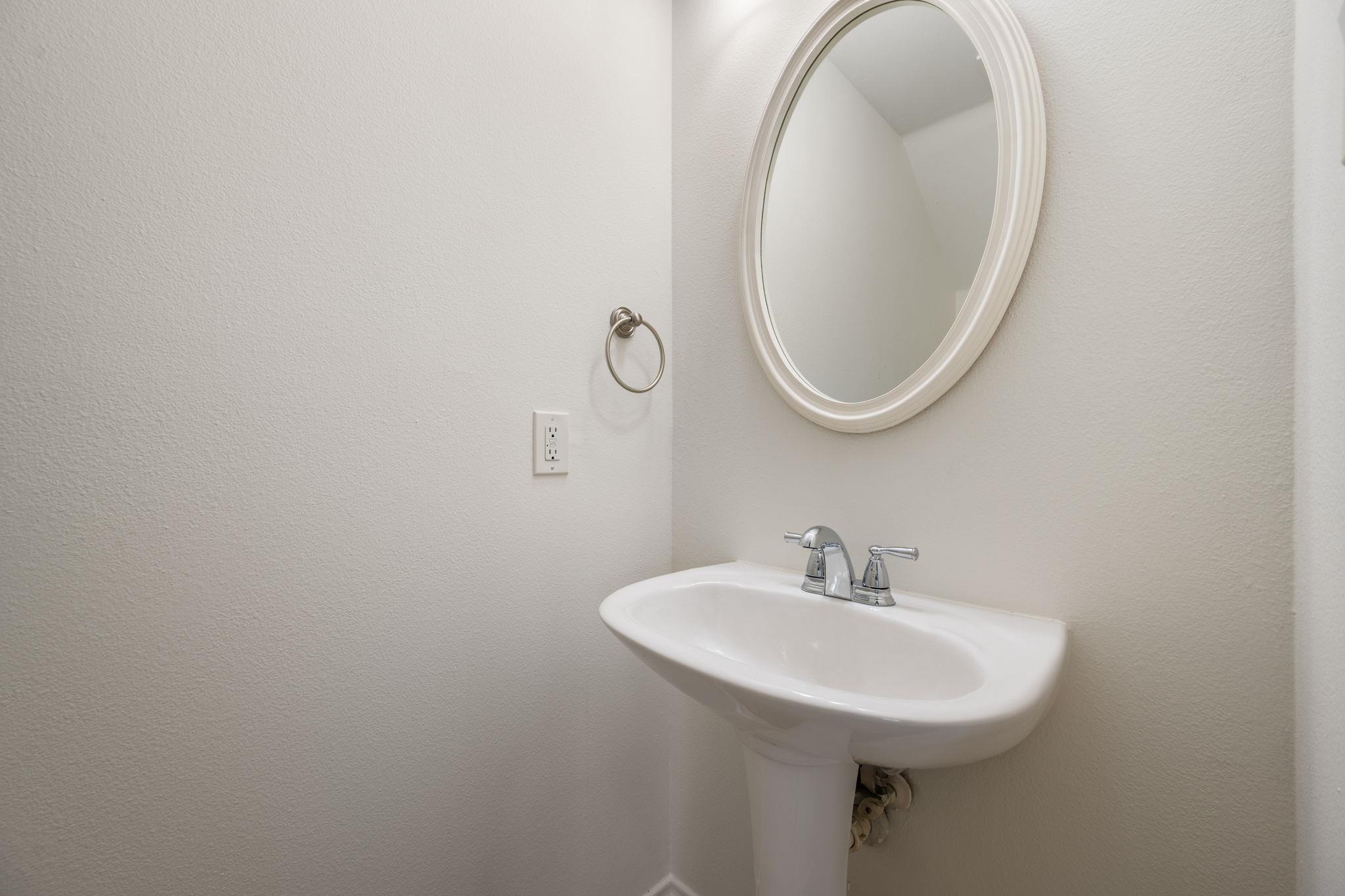 3902 Bonnie Ln, Round Rock, TX 78665