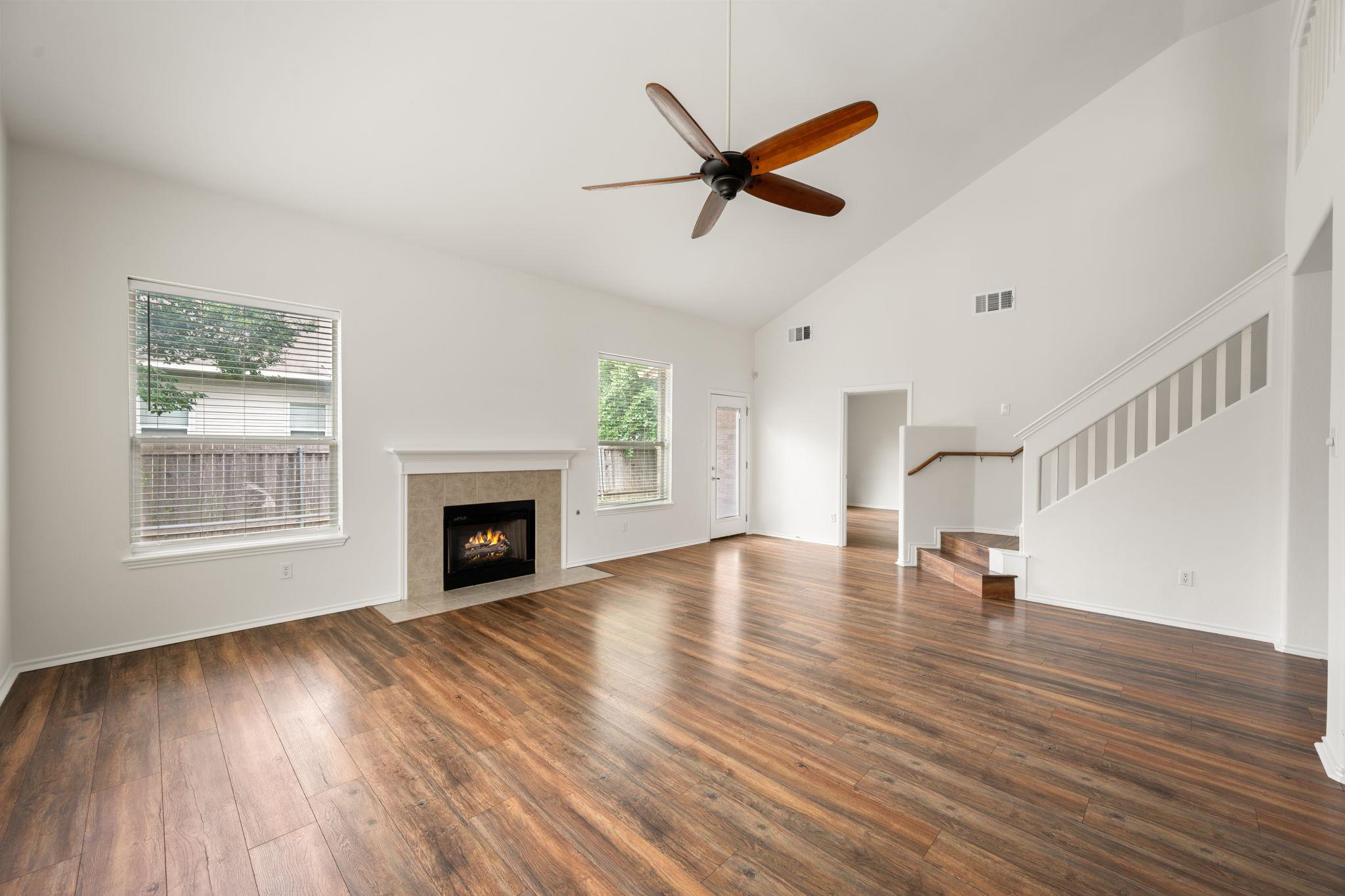 3902 Bonnie Ln, Round Rock, TX 78665