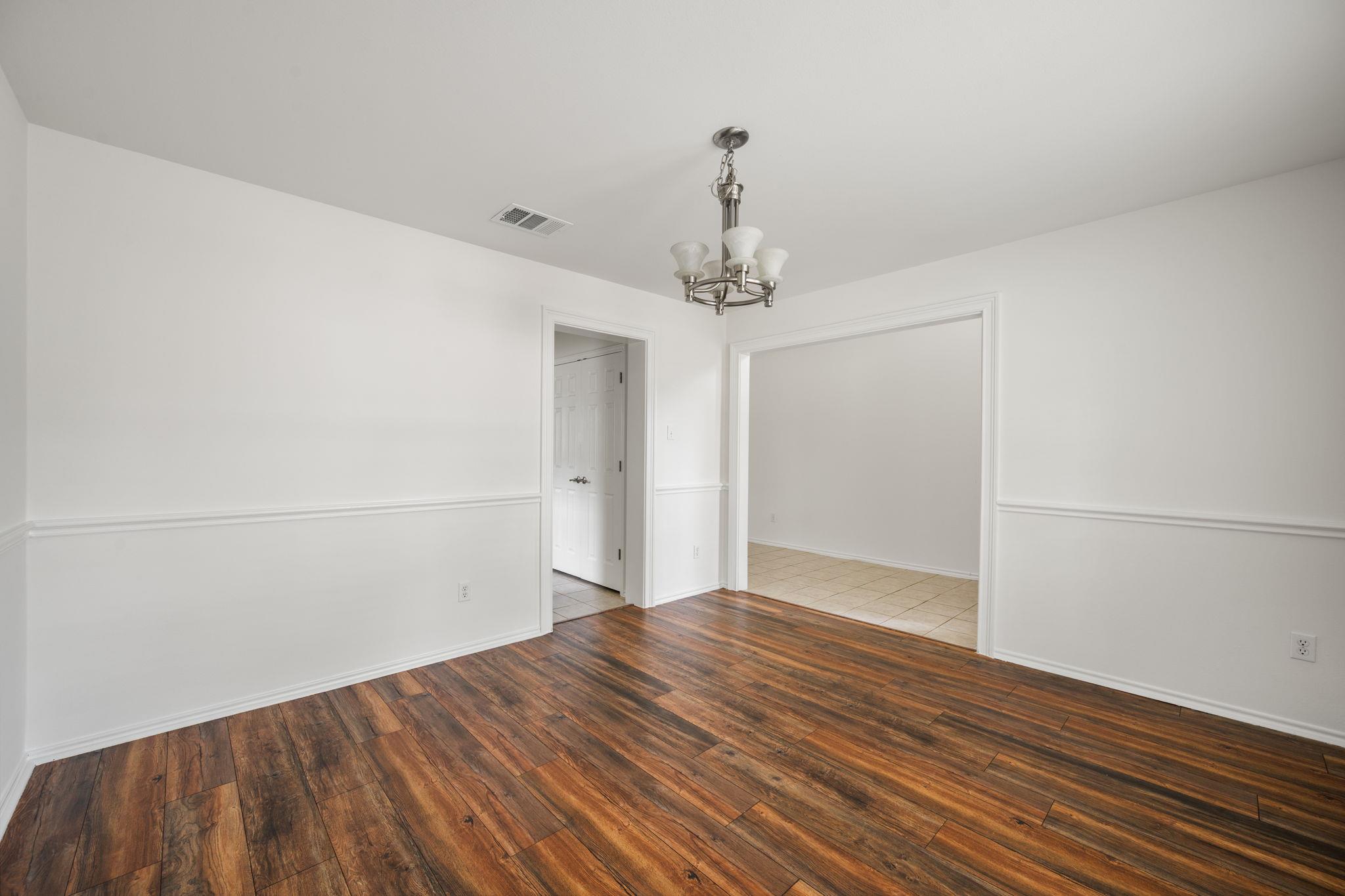 3902 Bonnie Ln, Round Rock, TX 78665