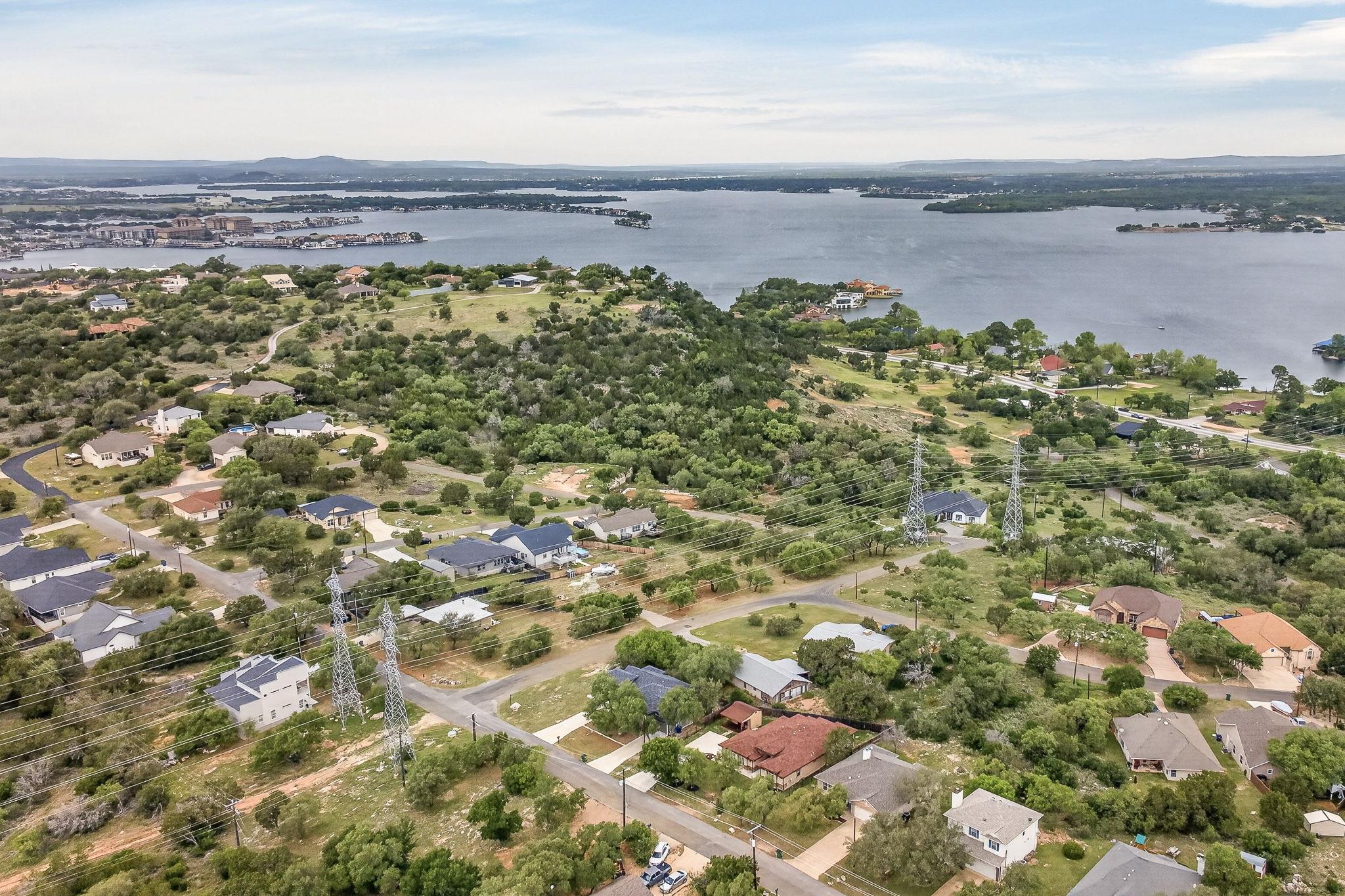 212 Knights Row Row, Cottonwood Shores, TX 78657