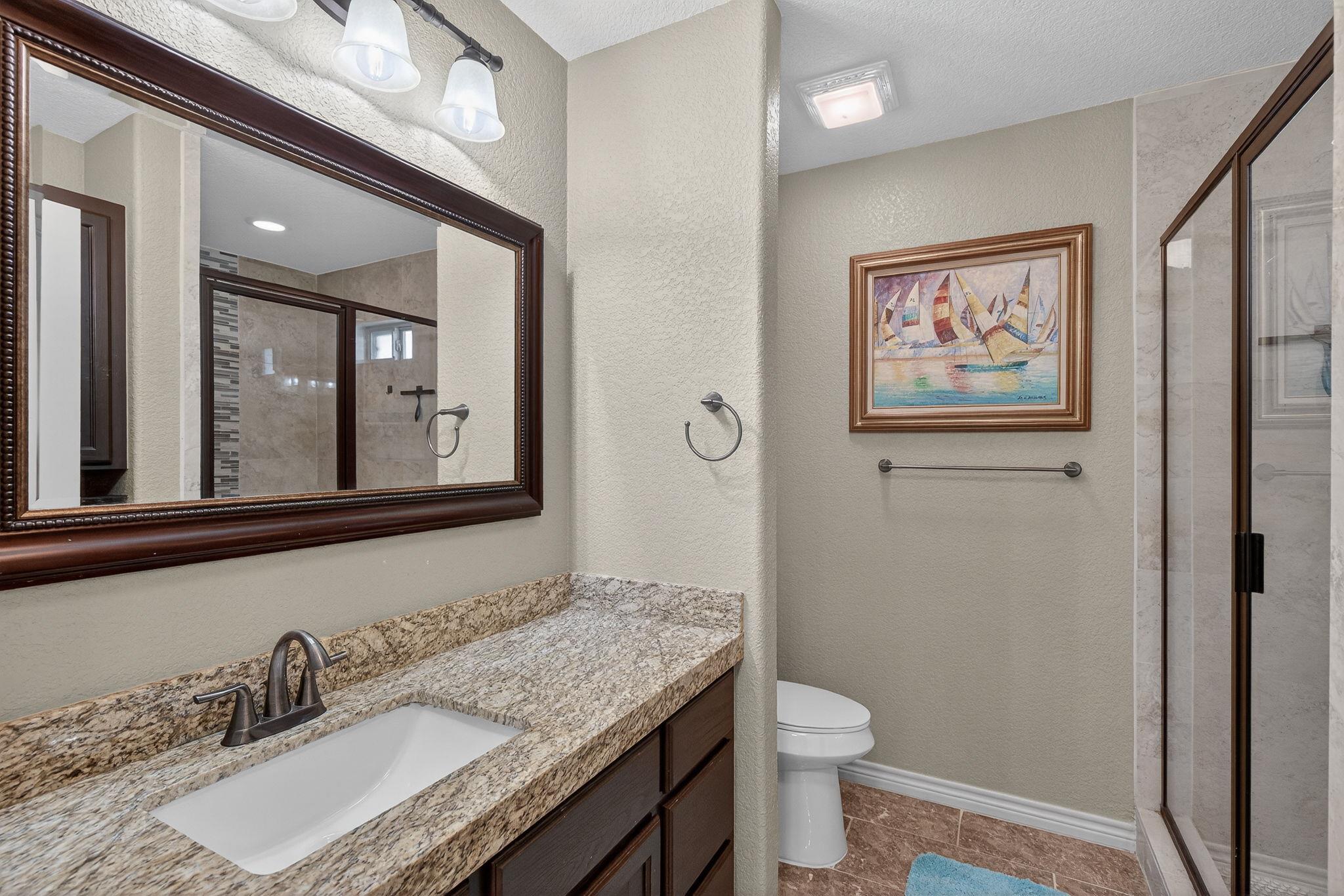 212 Knights Row Row, Cottonwood Shores, TX 78657