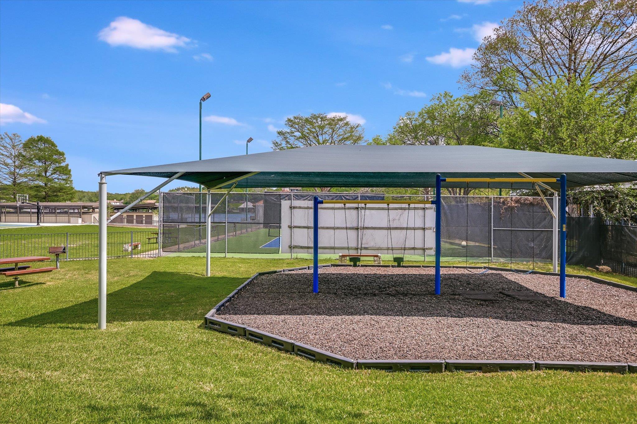 3901 Prentice Ln, Austin, TX 78746