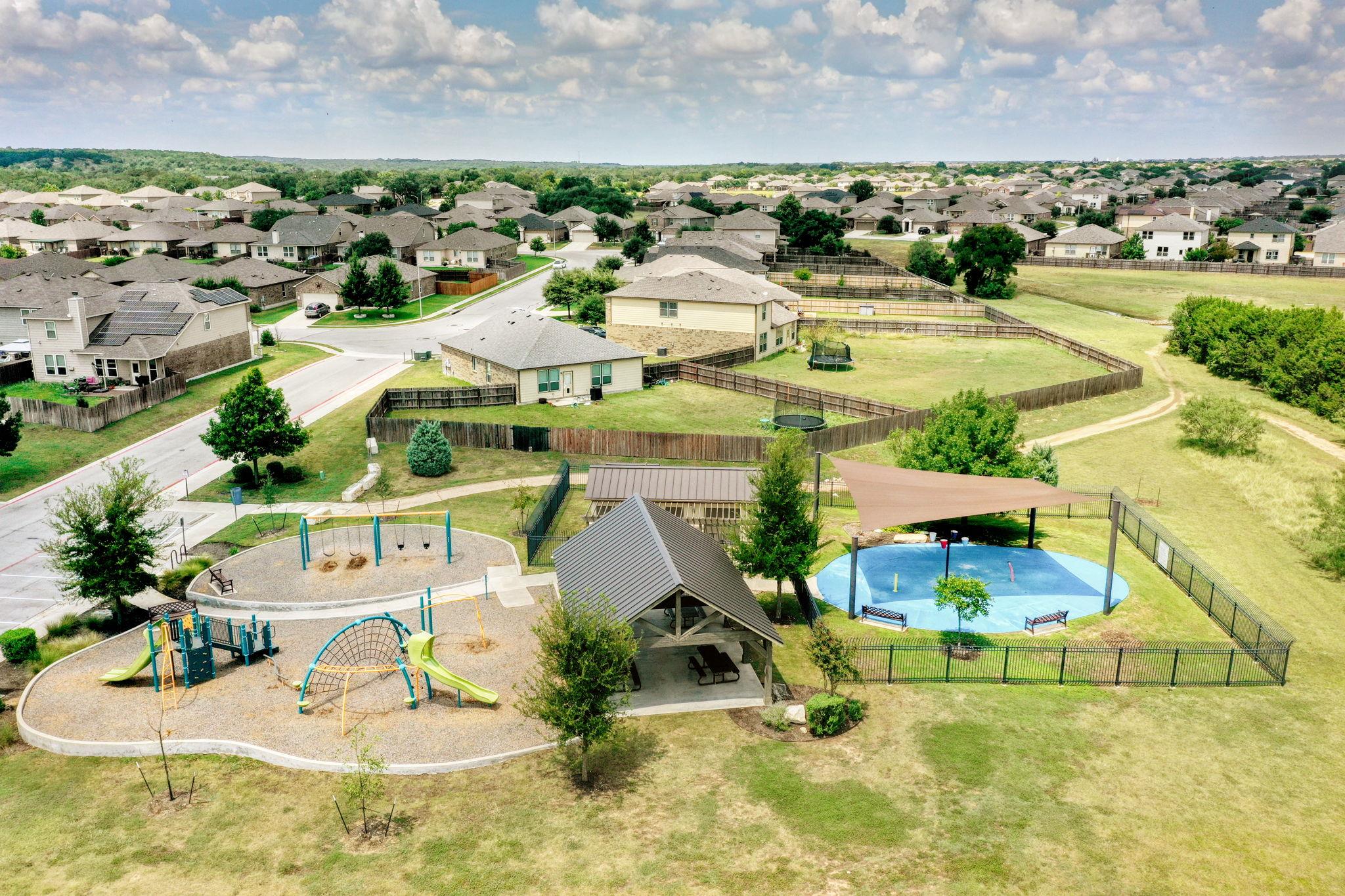 755 Hoot Owl Ln S, Leander, TX 78641