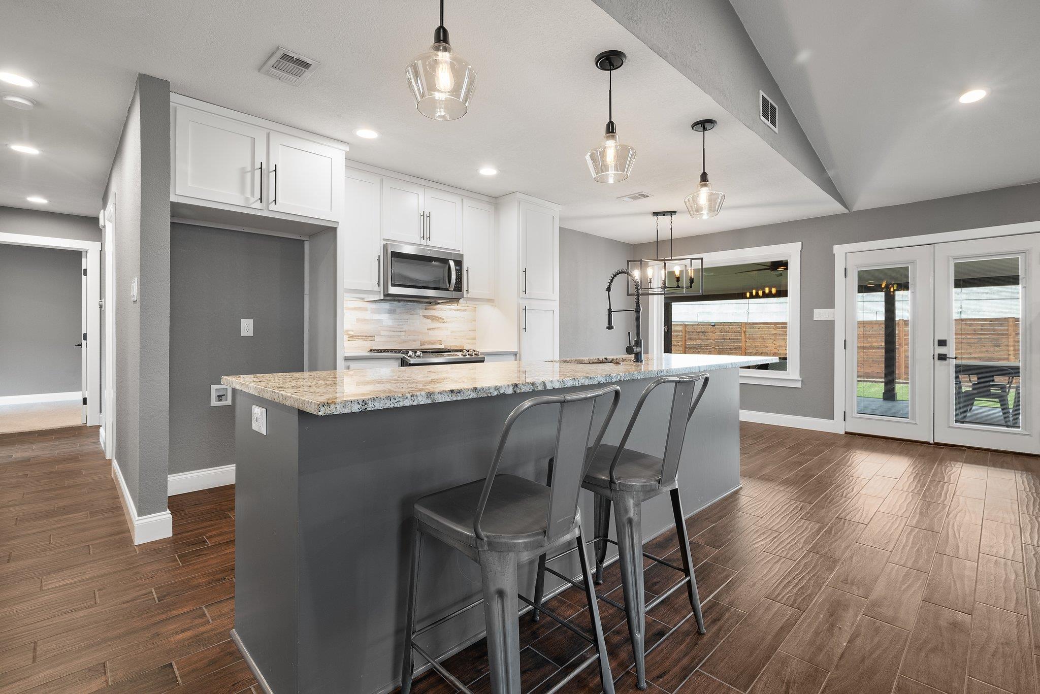 5143 Ganymede Dr, Austin, TX 78727