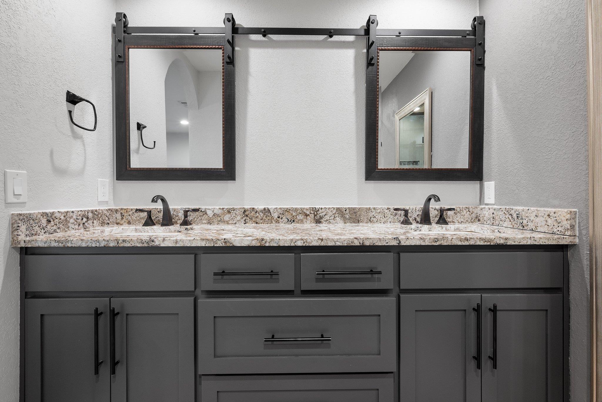 5143 Ganymede Dr, Austin, TX 78727