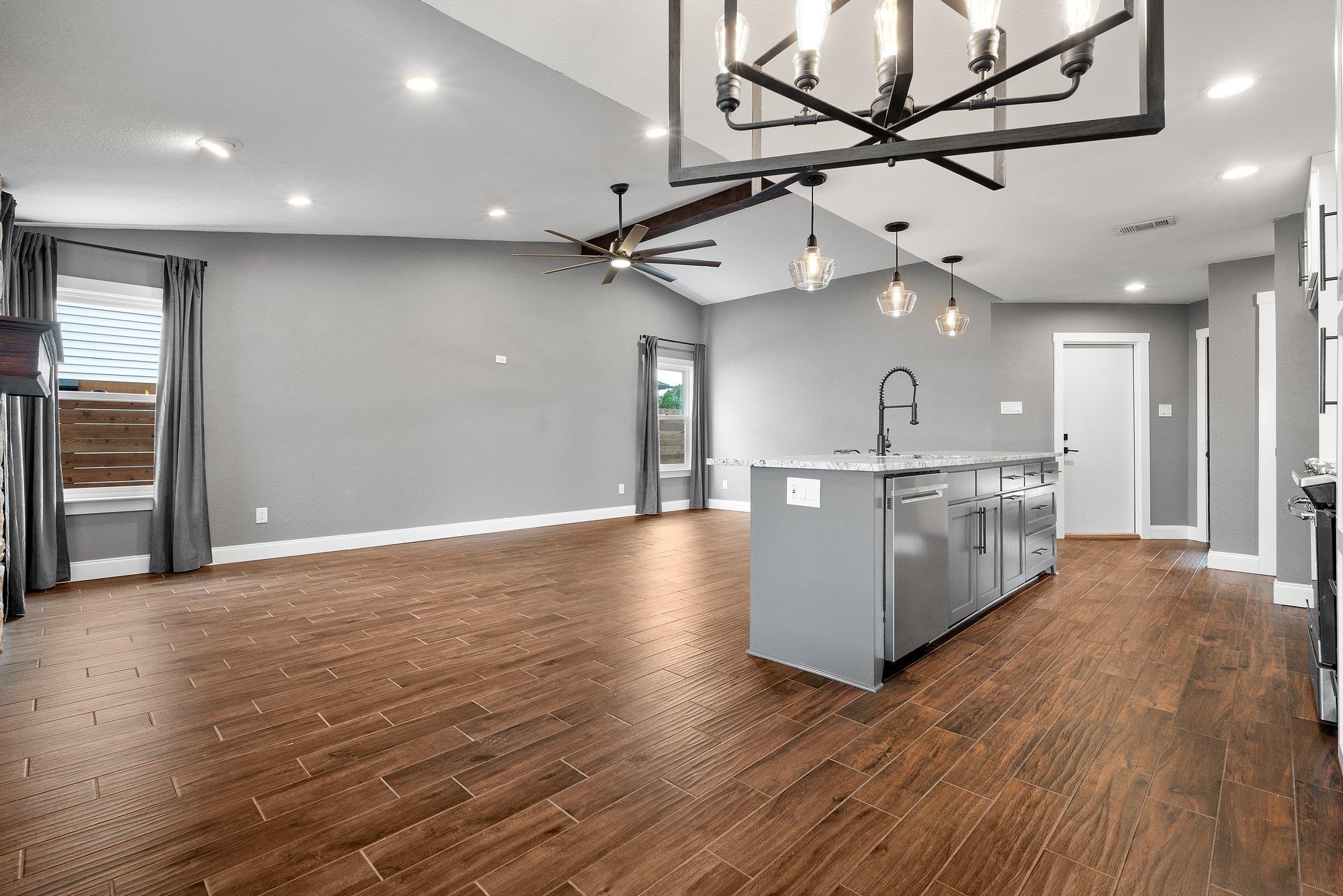 5143 Ganymede Dr, Austin, TX 78727