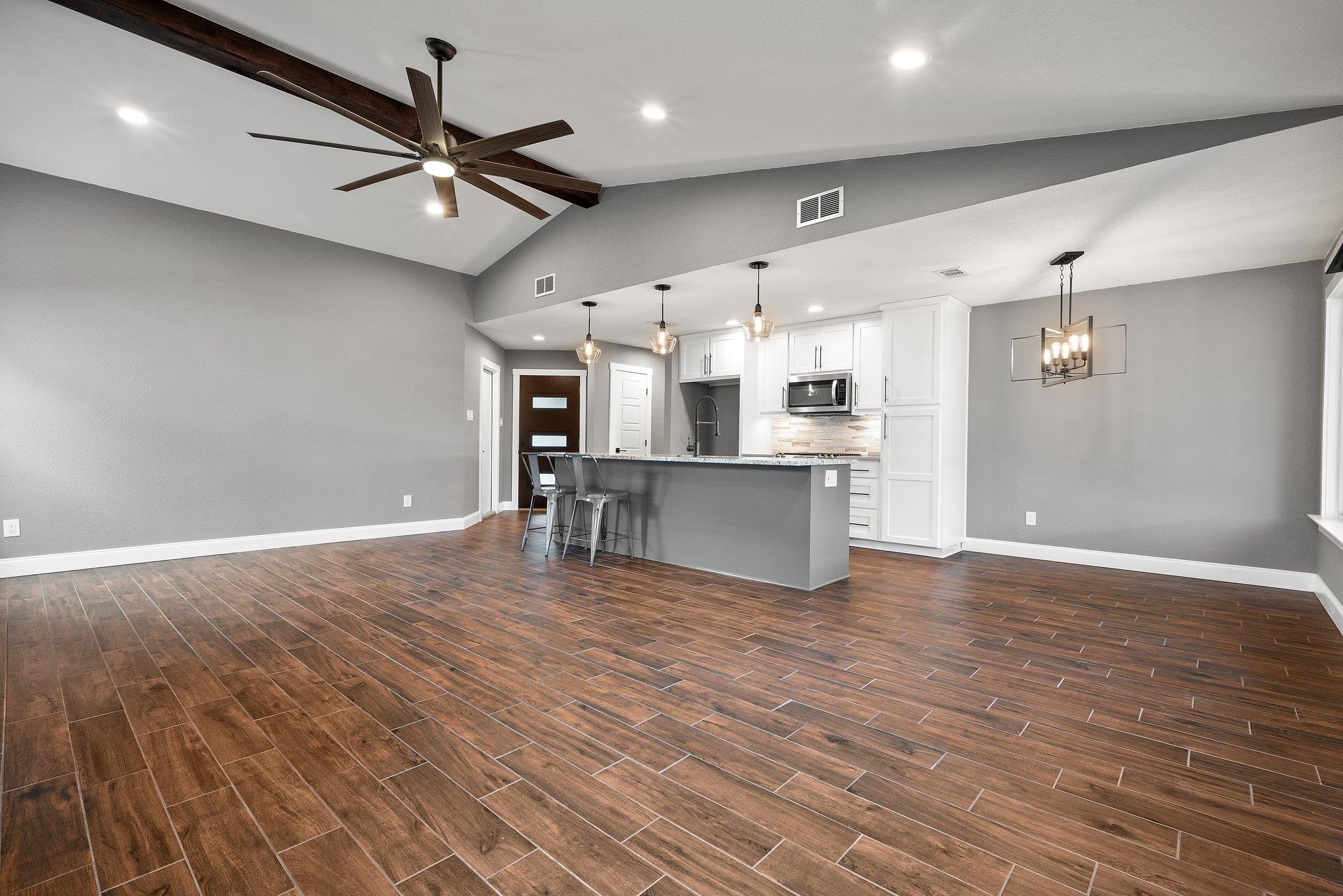 5143 Ganymede Dr, Austin, TX 78727