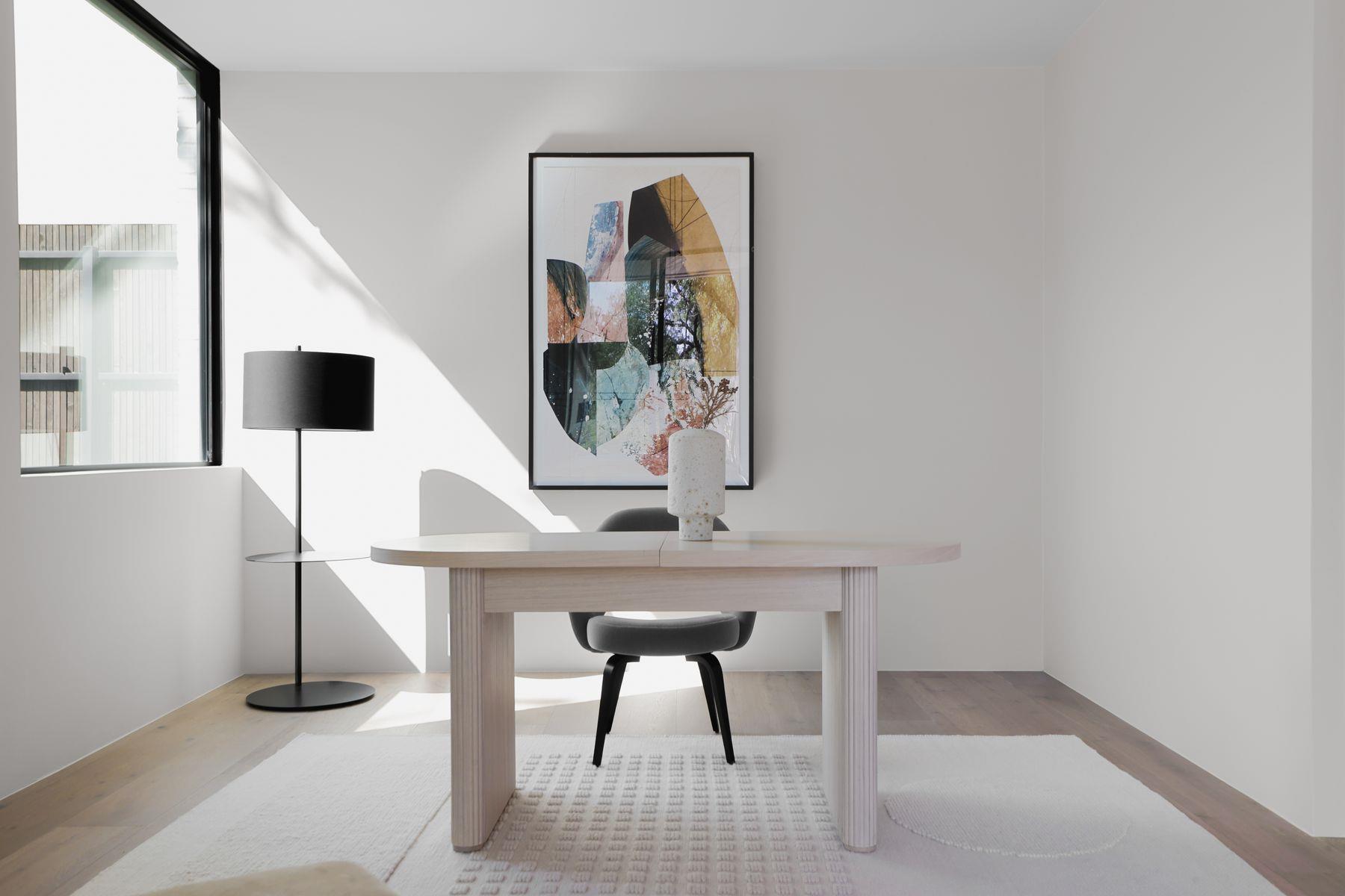 2106 Matthews Dr, Austin, TX 78703