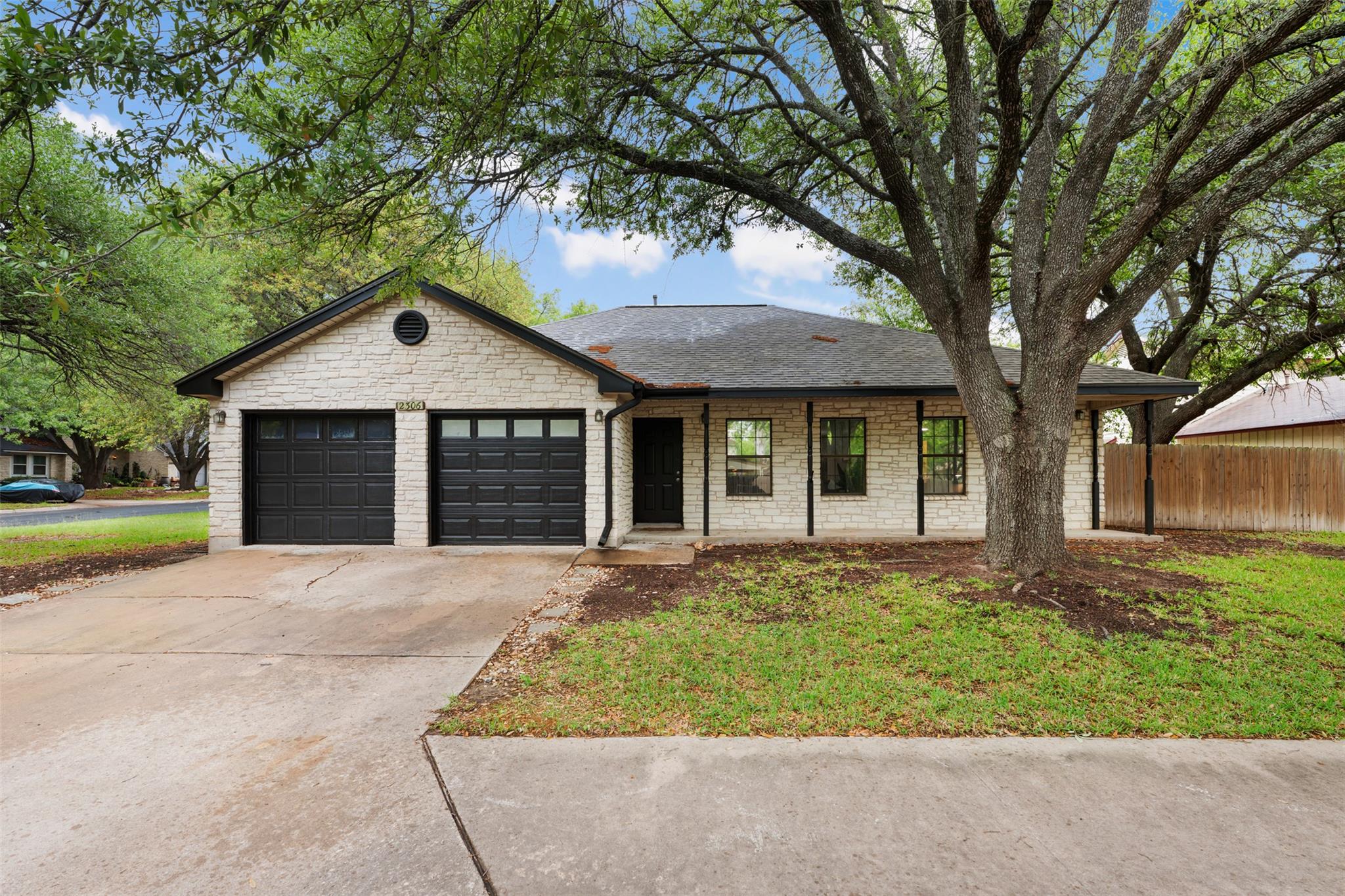 2306 Alimony Cv, Austin, TX 78727