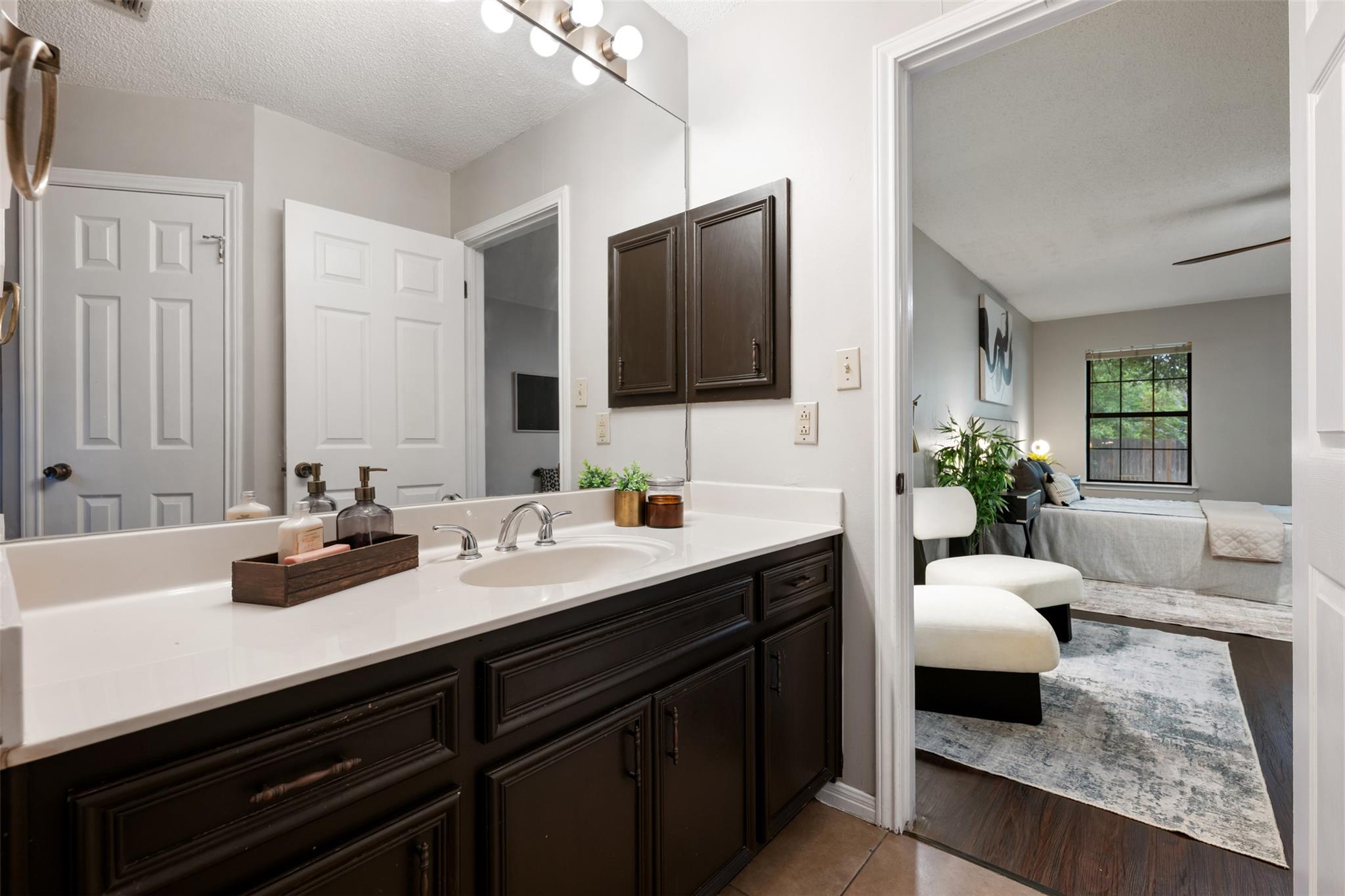 2306 Alimony Cv, Austin, TX 78727