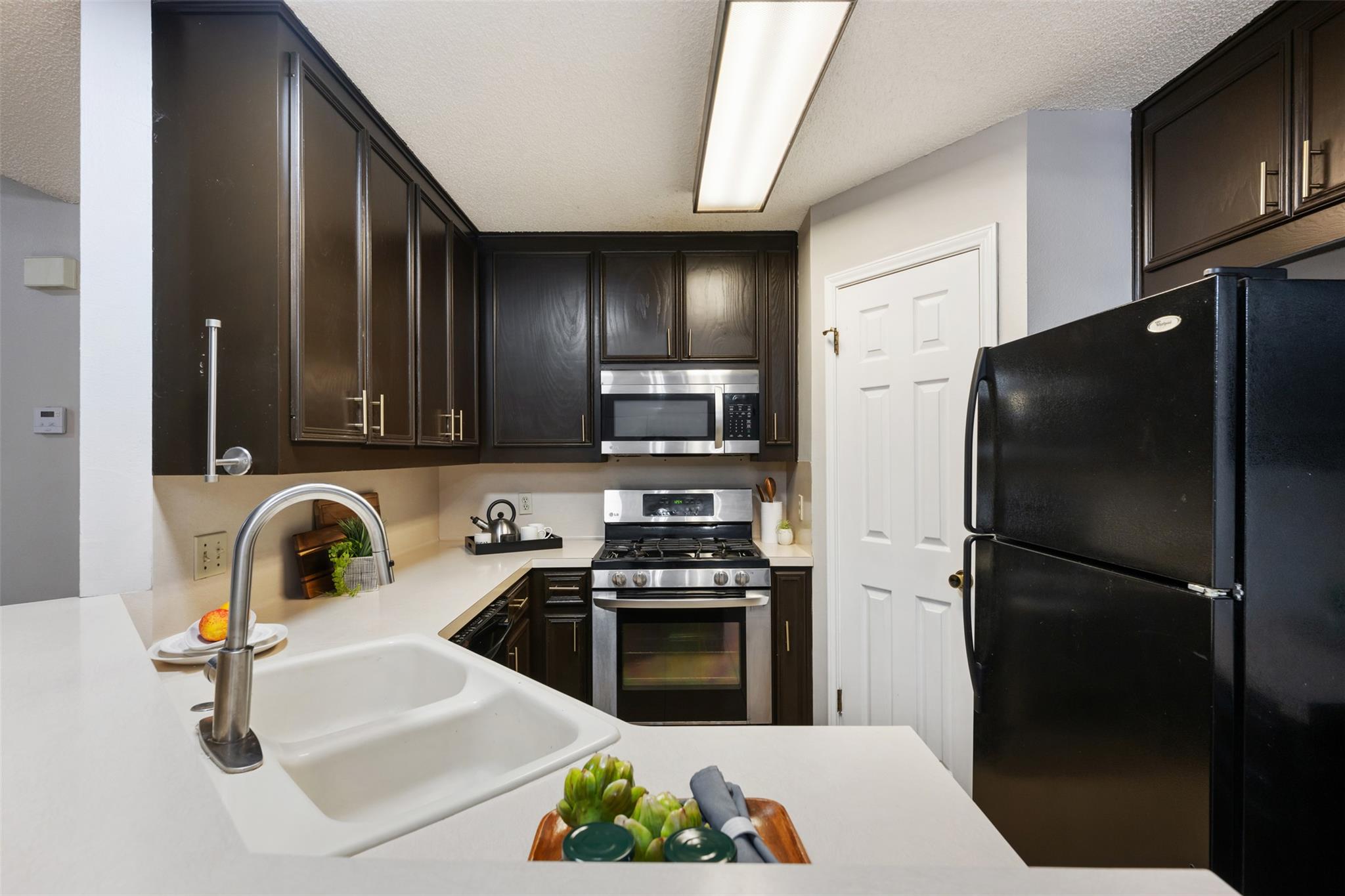 2306 Alimony Cv, Austin, TX 78727