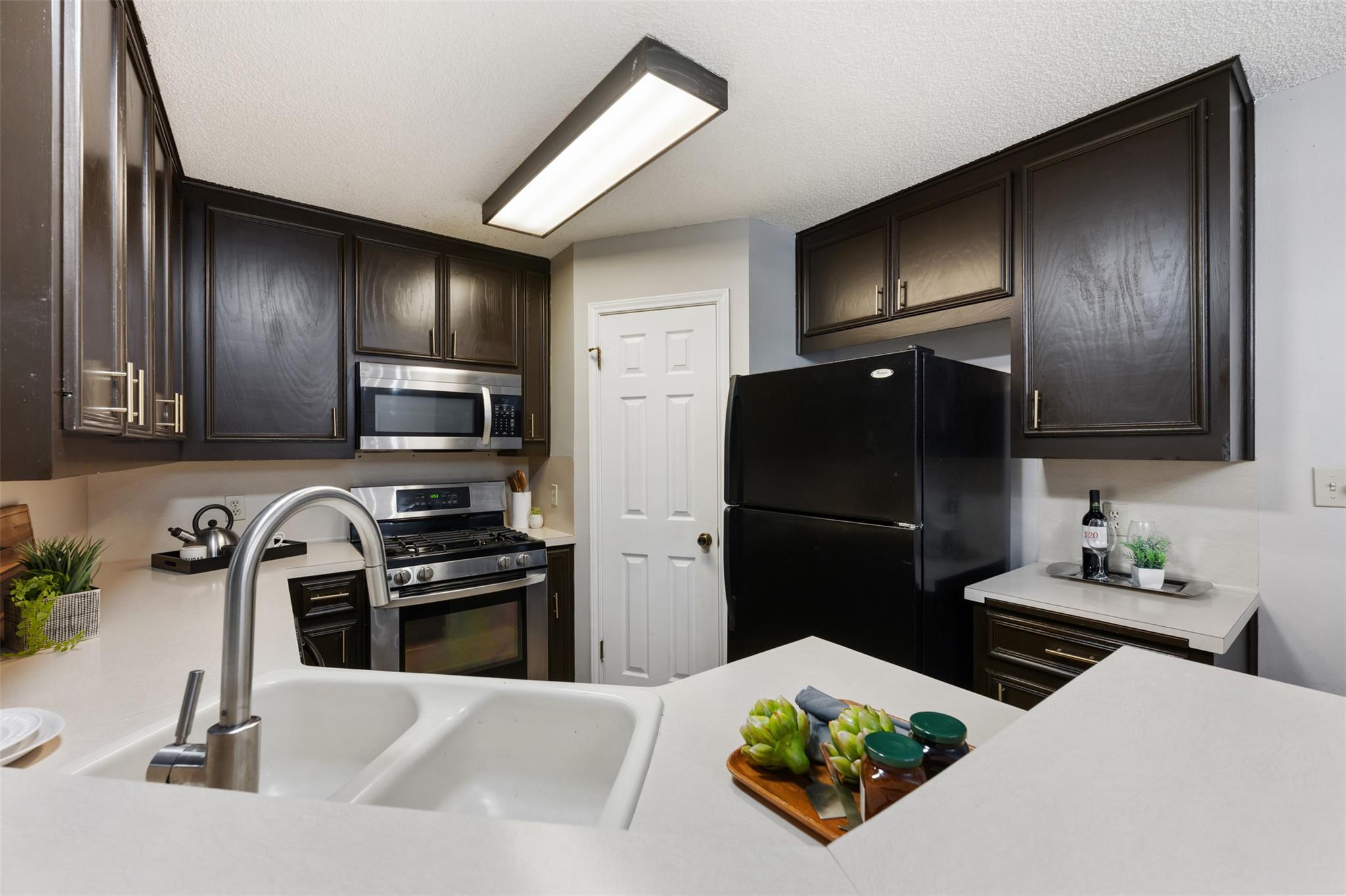 2306 Alimony Cv, Austin, TX 78727