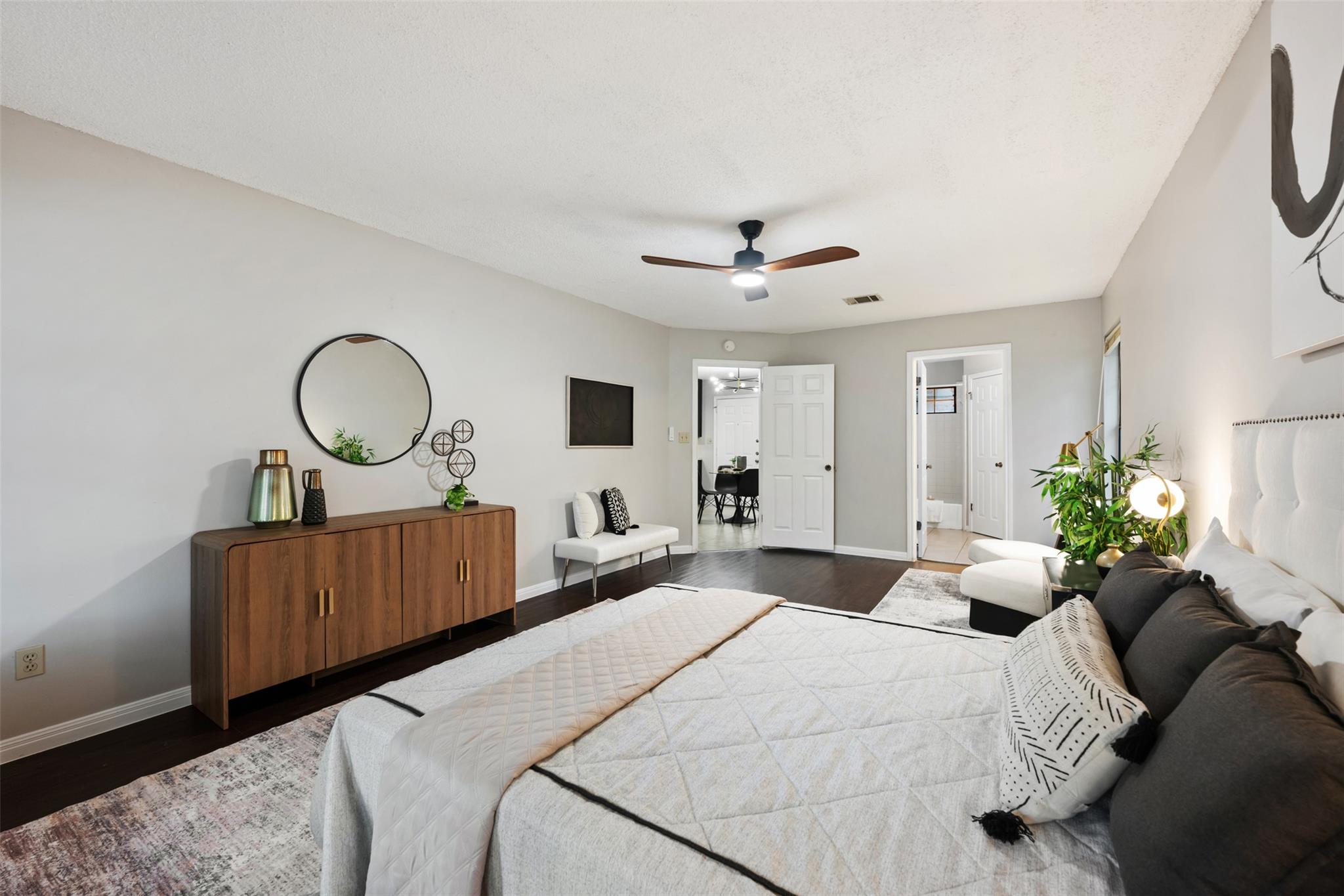 2306 Alimony Cv, Austin, TX 78727