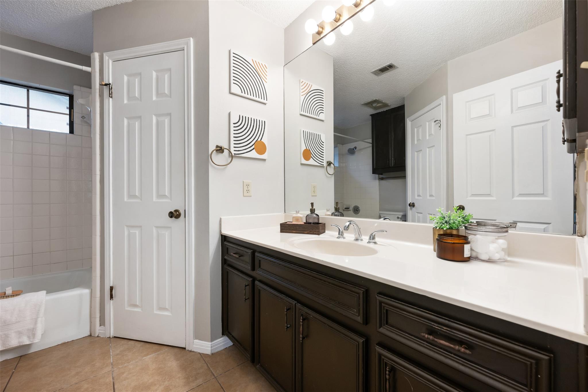 2306 Alimony Cv, Austin, TX 78727